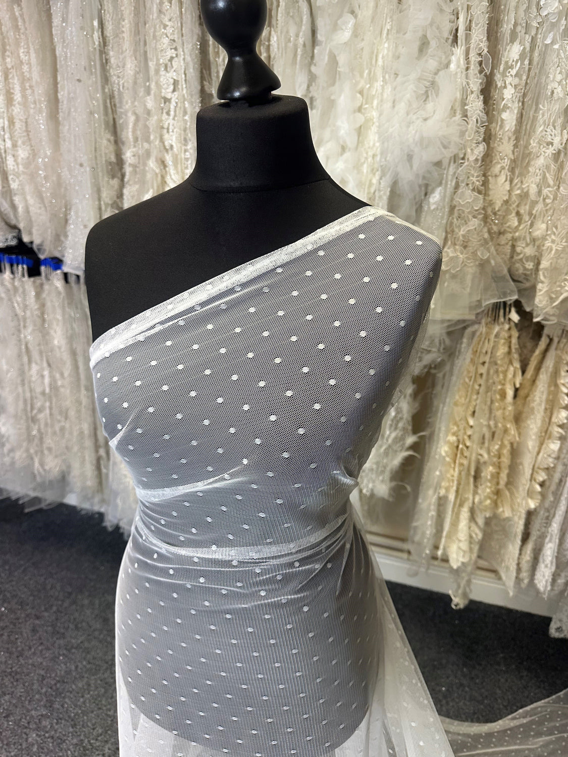 Stretch Tulles