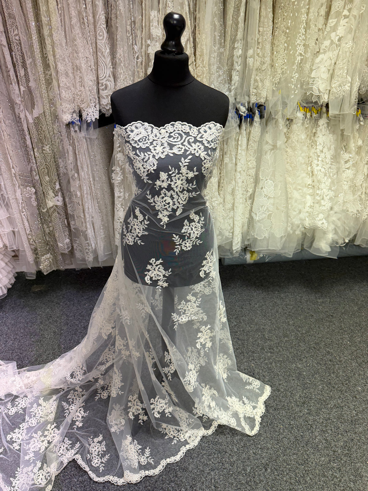 Ivory Unbeaded Corded Lace - Nightfall
