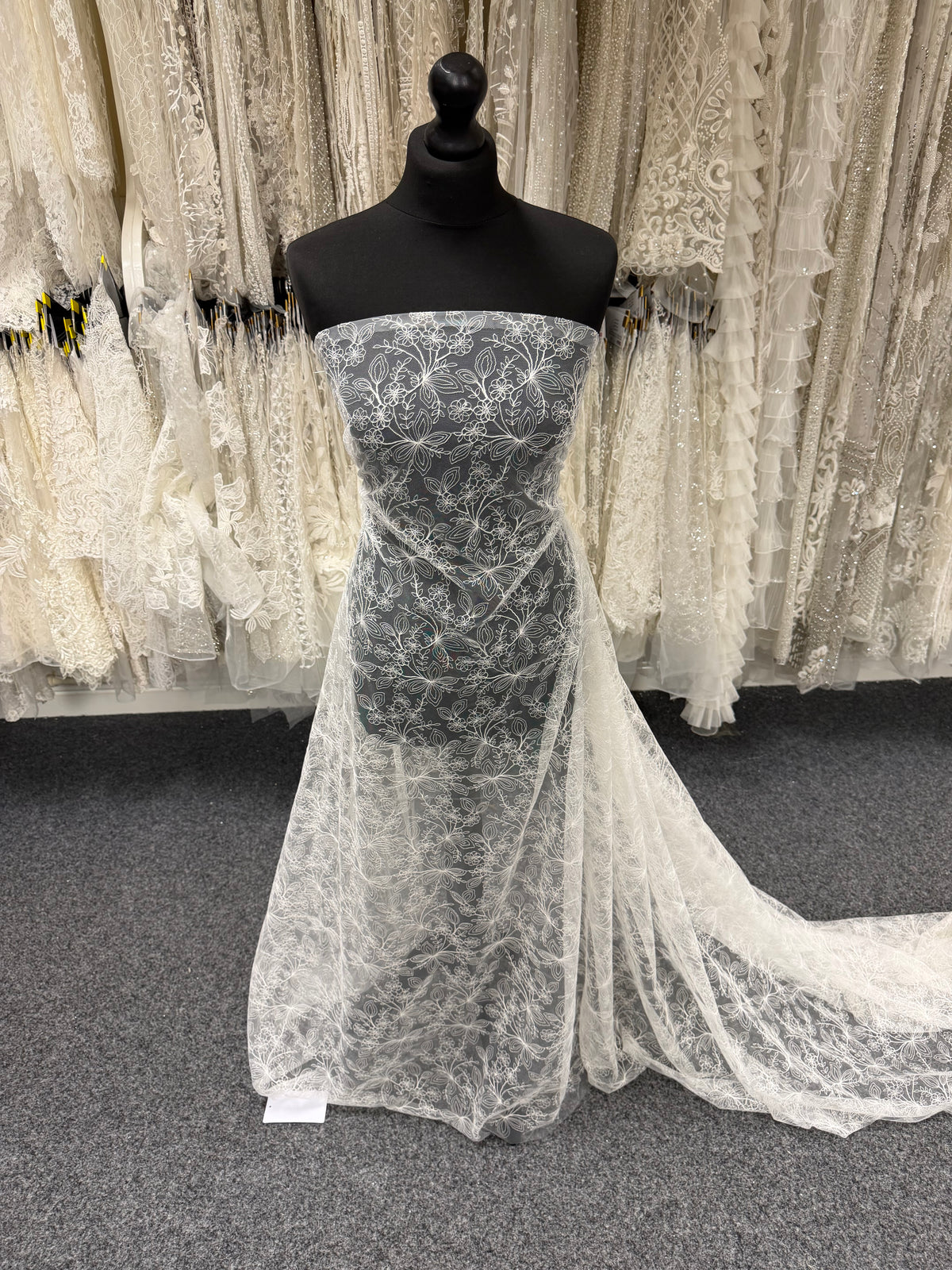 Ivory Embroidery Lace - EB5026