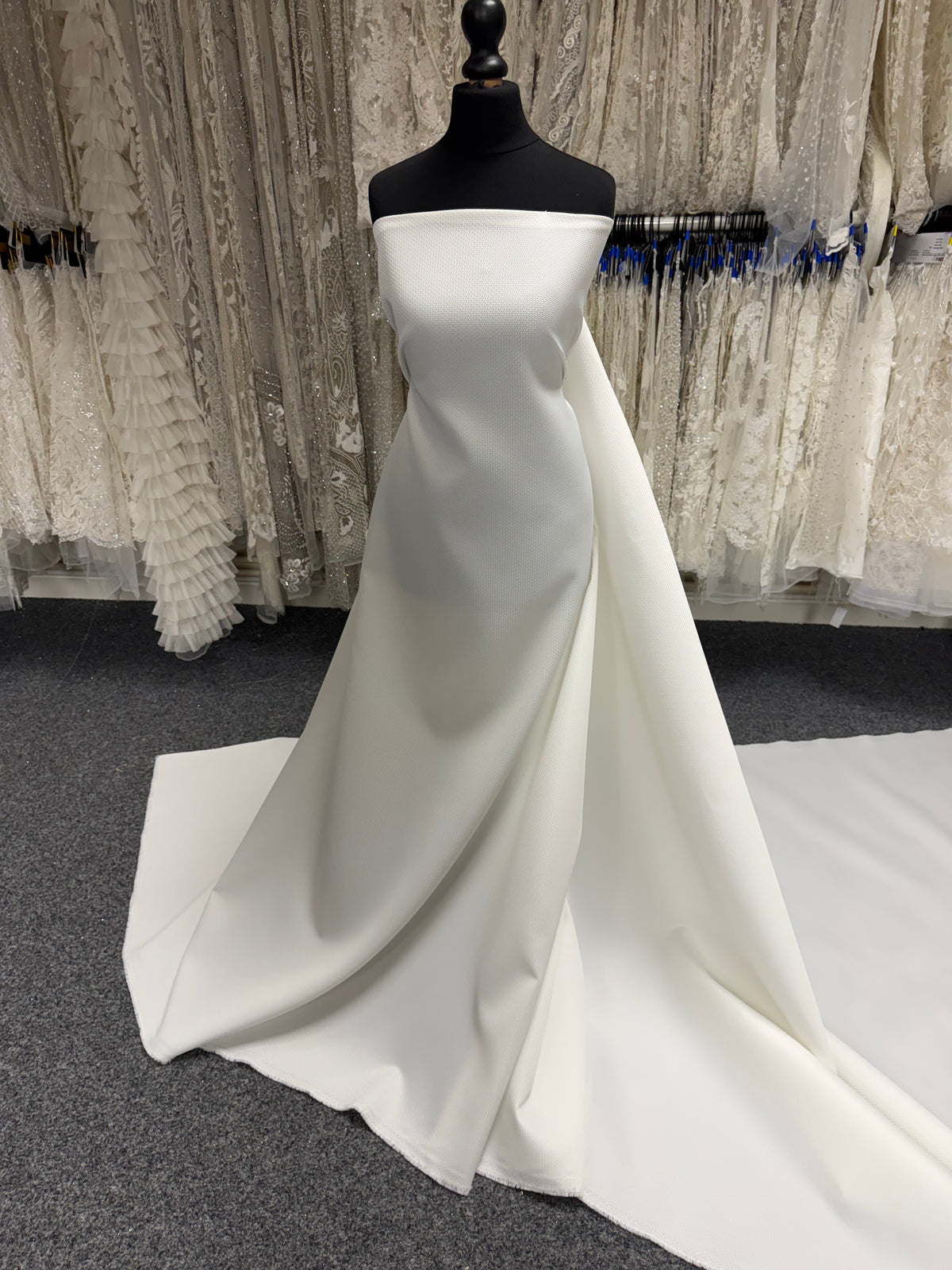 Ivory Italian Brocade - BR1019