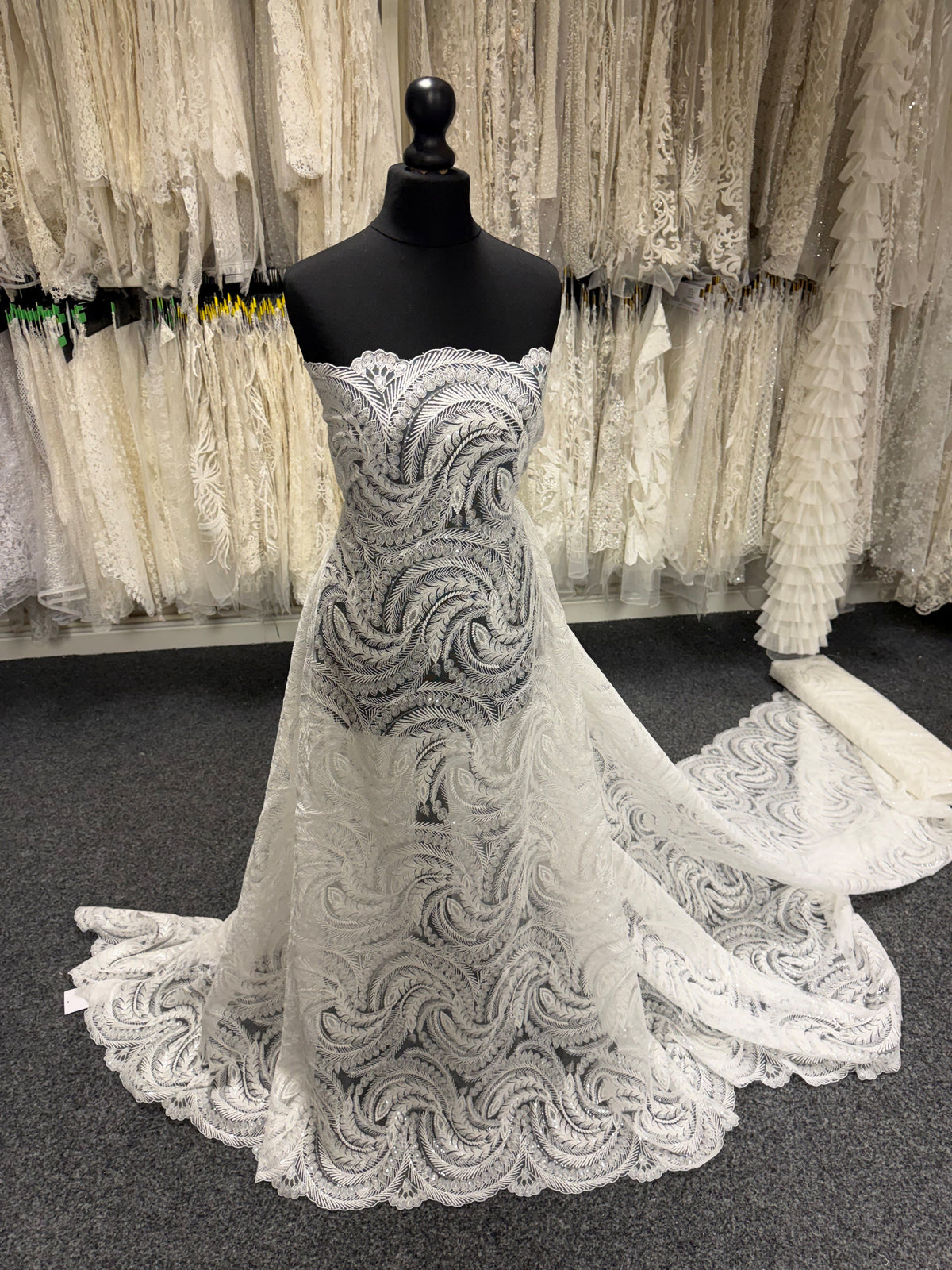 Ivory Sequin Lace - EB3048