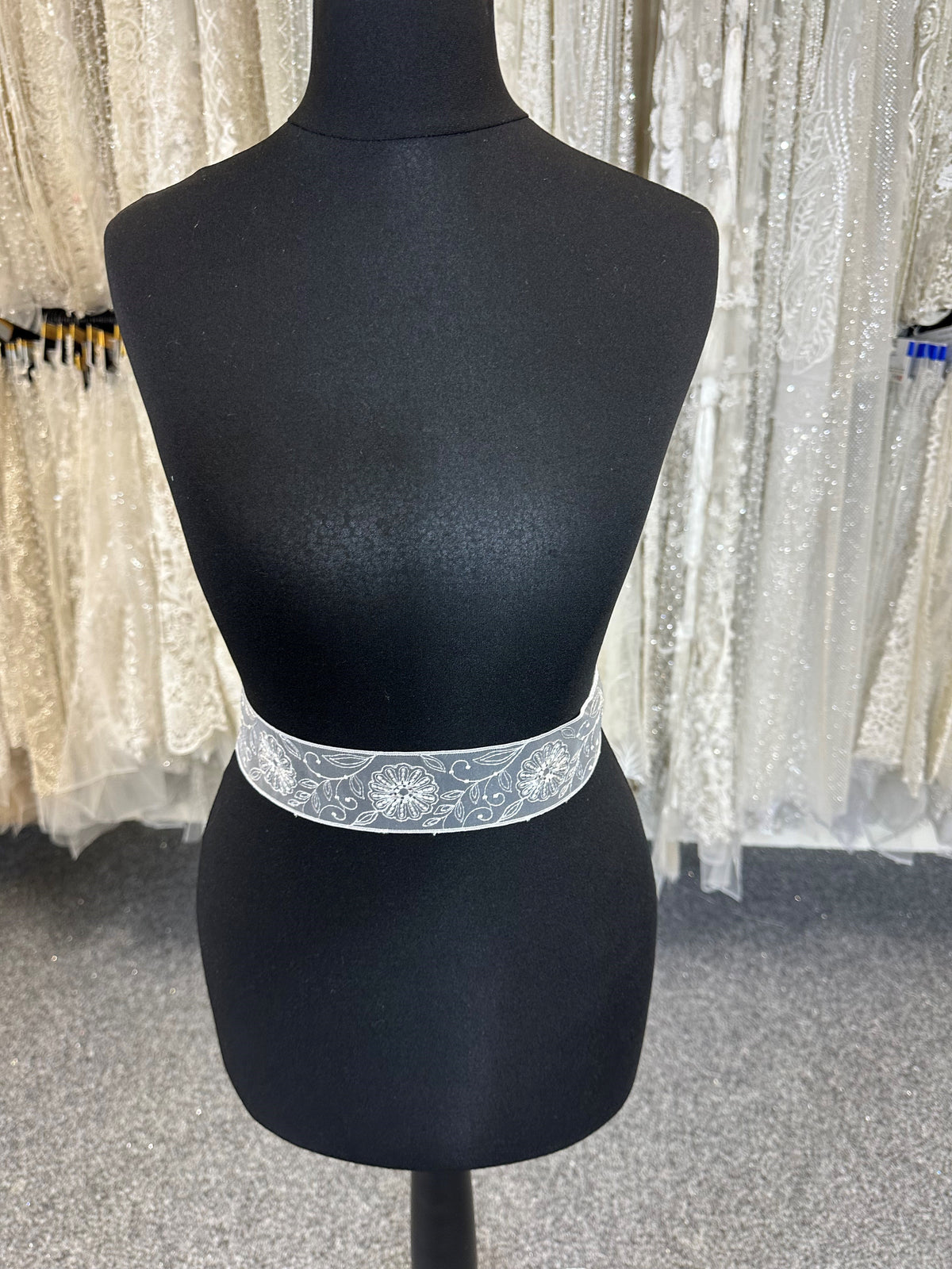 Ivory Embroidered Lace Trim - Fenna