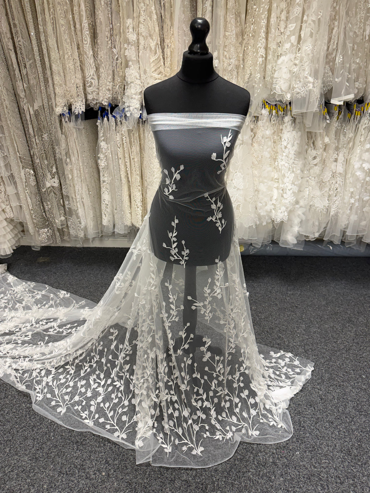 Ivory Embroidery Lace - EB5028