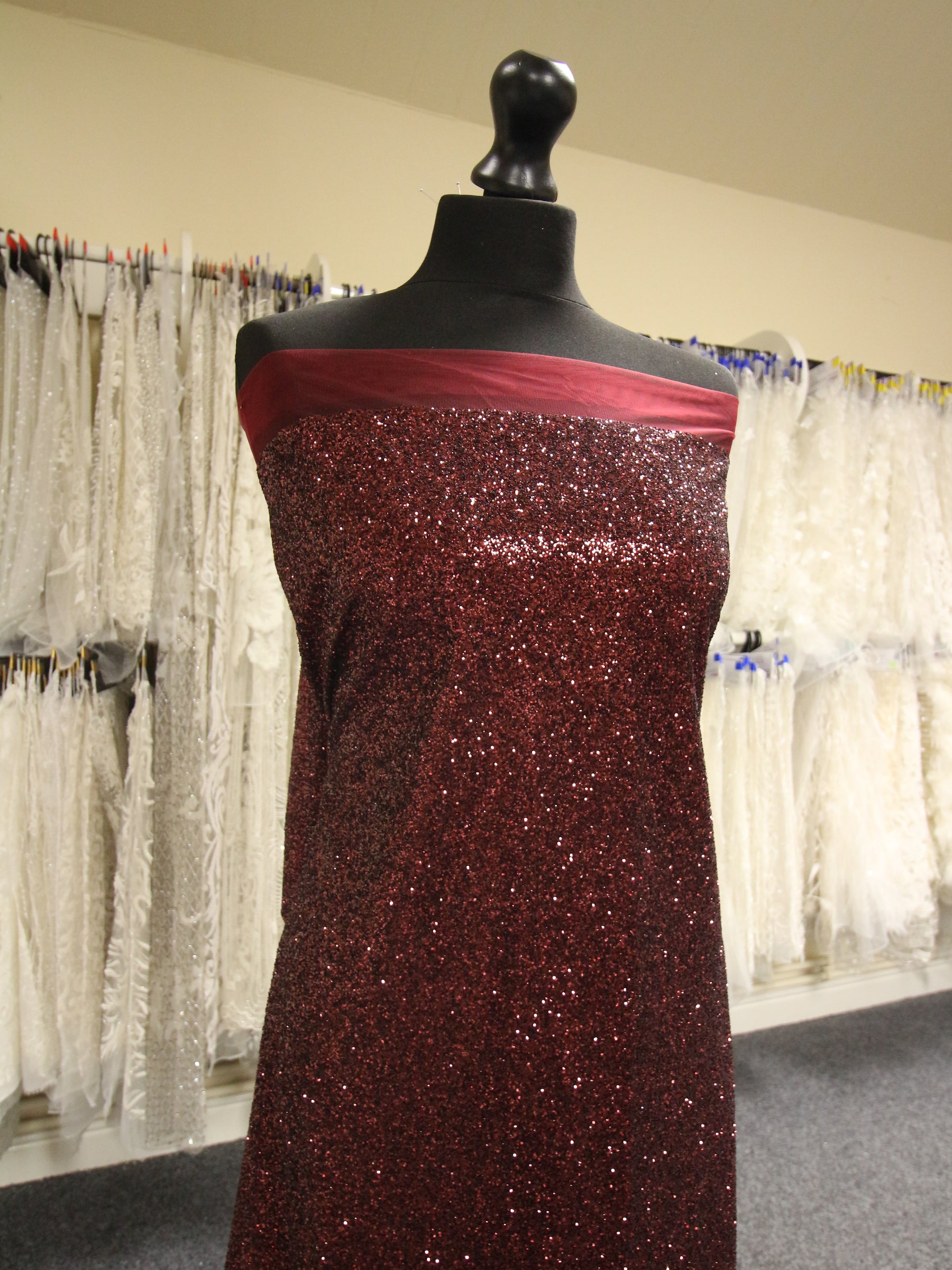 Burgundy Glitter Tulle (140cm/ 55") - Epic