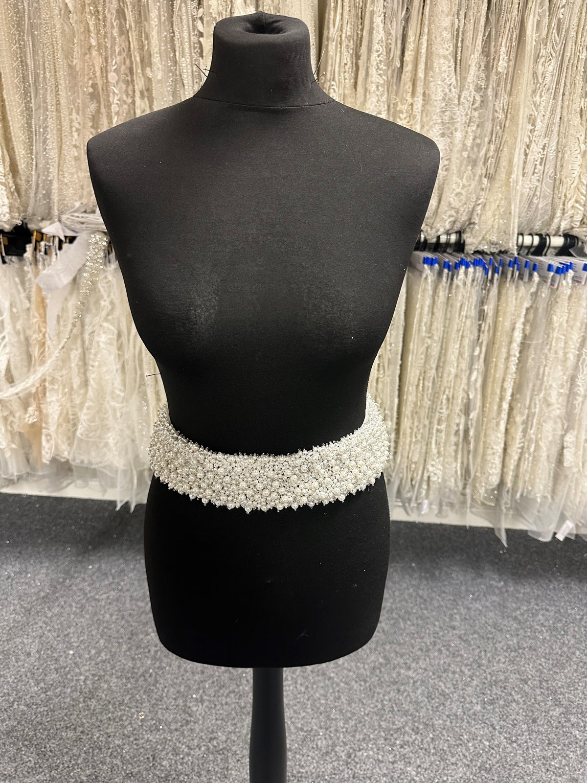 Pearl Dress Trim - Gloria
