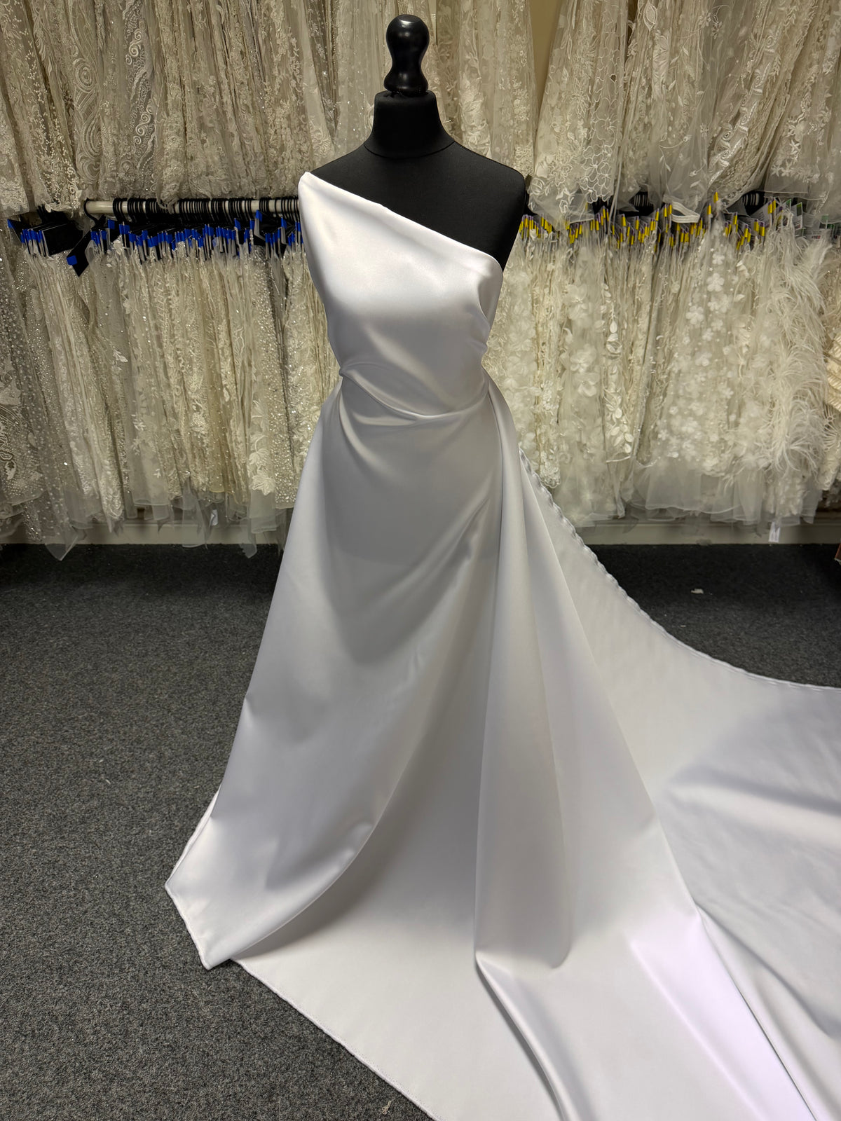 White Silk Blend Soft Mikado - P608