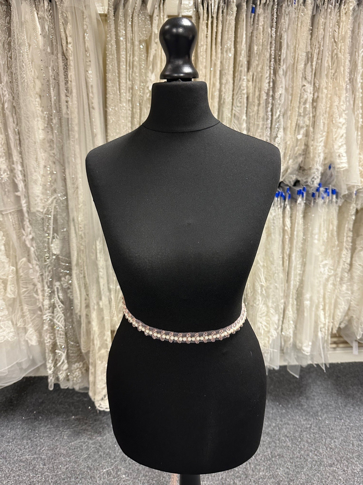 Pink Crystal Trim - EH2023