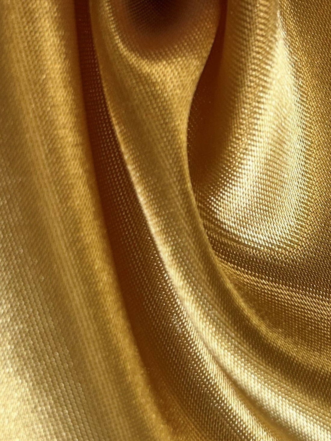 Ivory Luxury Satin Ascot Ivory Luxury Satin Ascot
