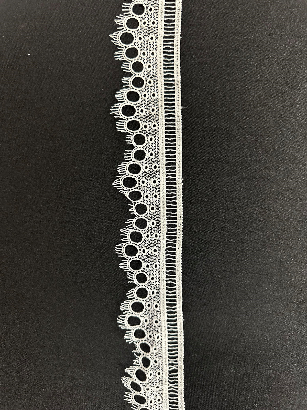Ivory Lace Trim - Hemlock