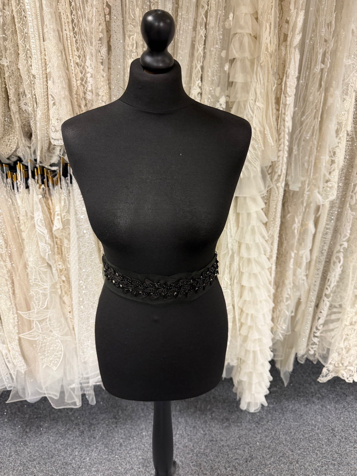Black Crystal Beaded Edging - T802