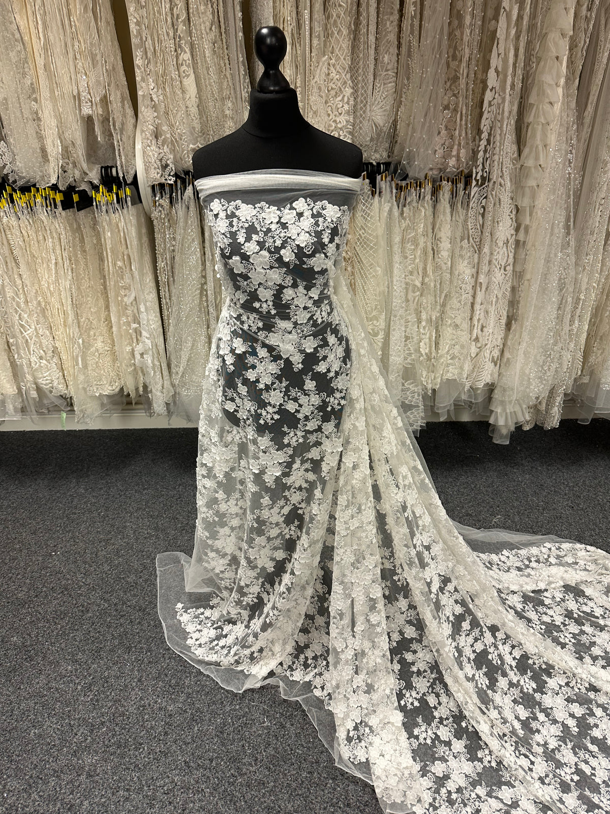 Ivory Embroidered 3D Lace - EB5033