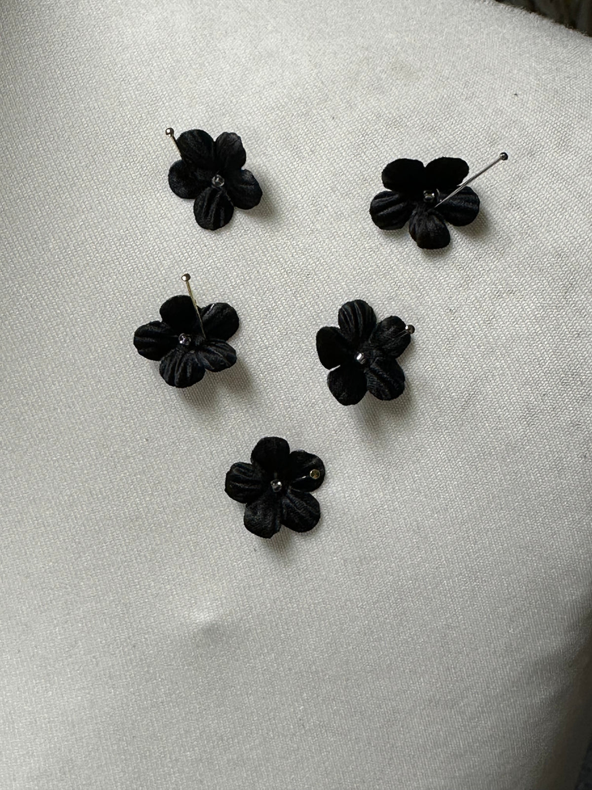 Black Satin Flowers - M10 (Bag of 144)