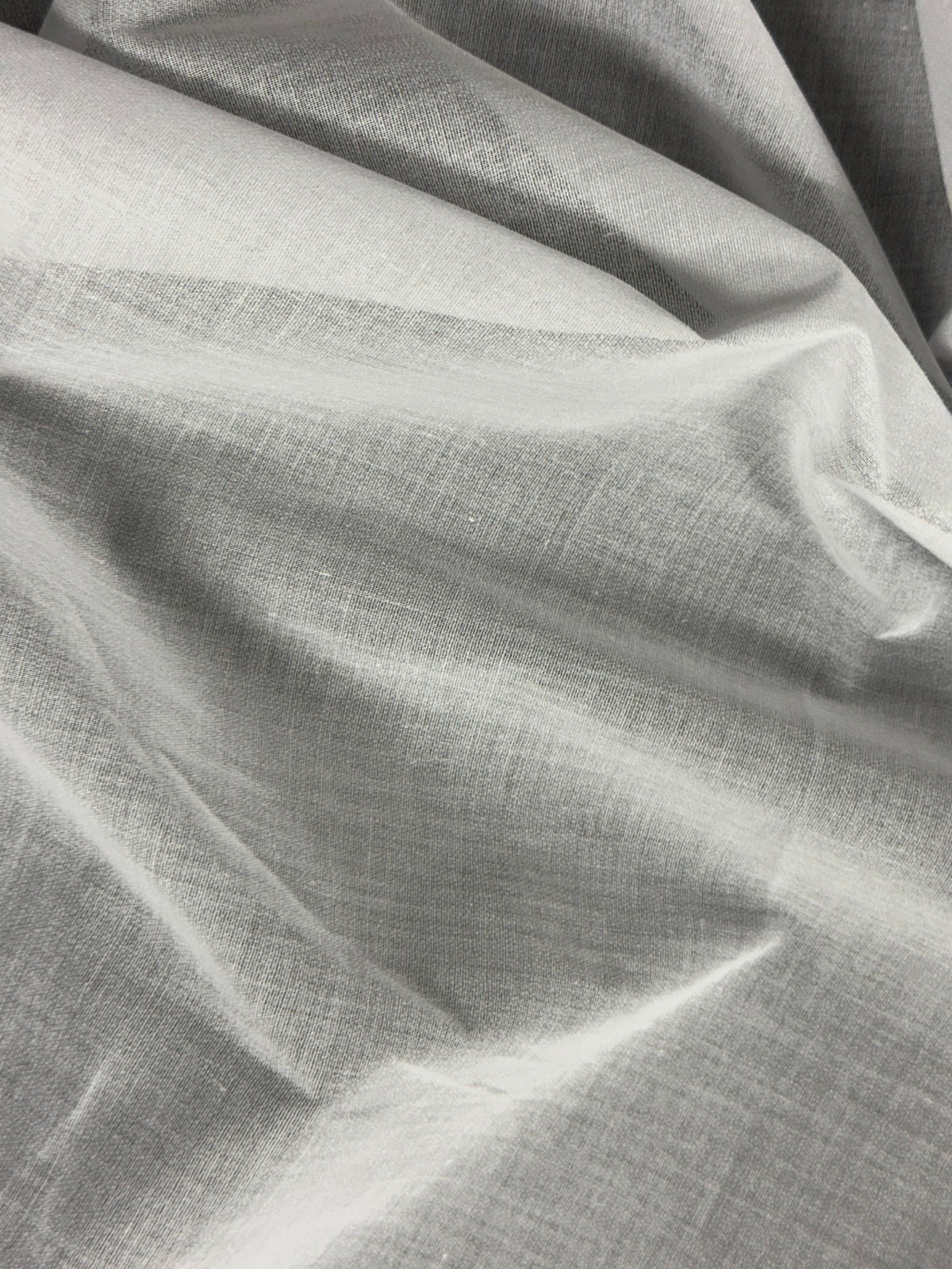 White Lightweight Woven Interfacing - P971