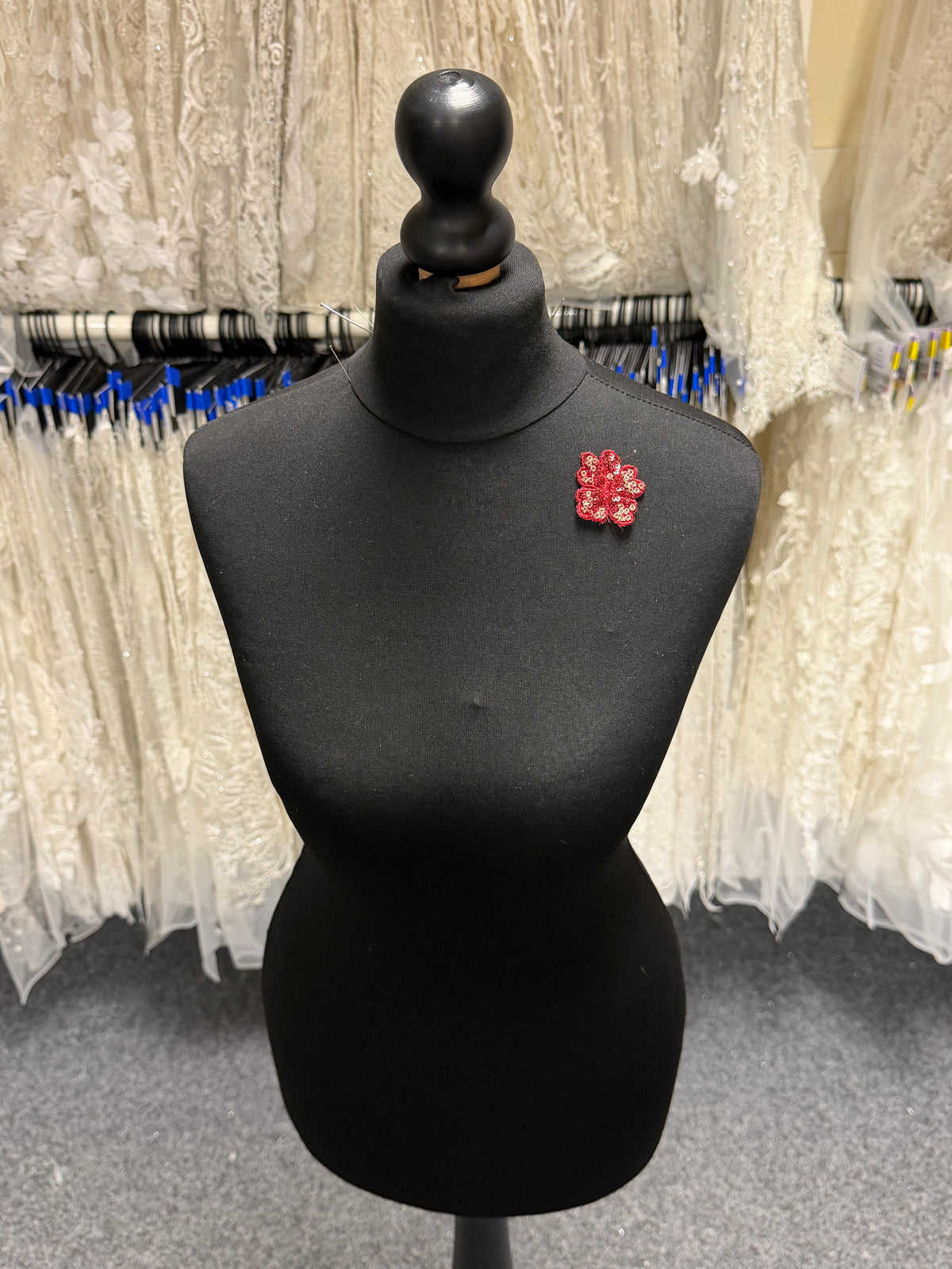 Red Beaded Motif - MT3005