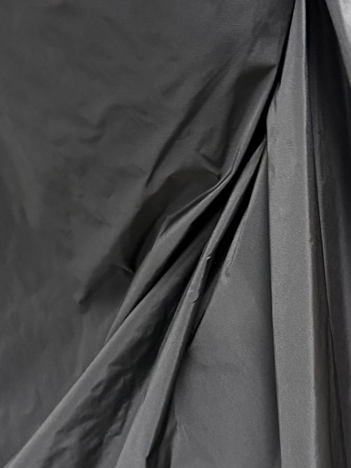 Black Polyester Taffeta - P599