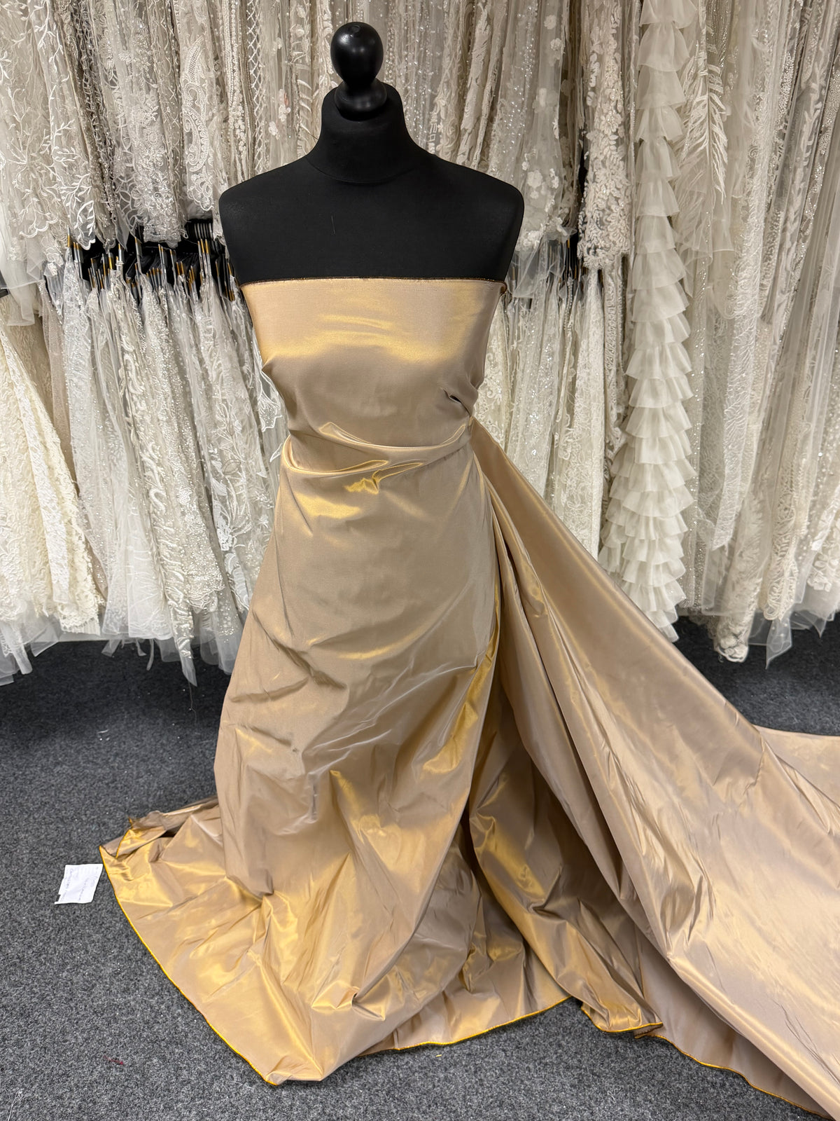 Chocolate/Gold Polyester Taffeta - P600
