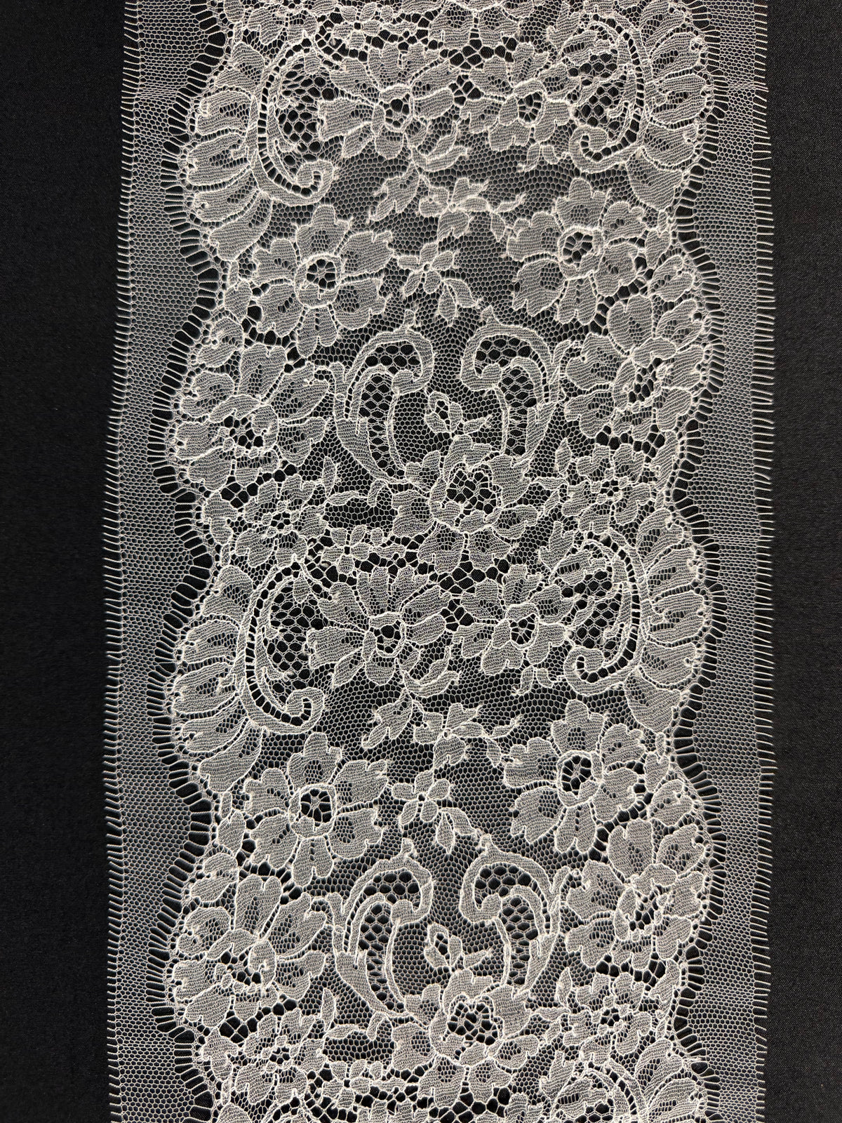 Porcelain Chantilly Lace Trim - Diallo