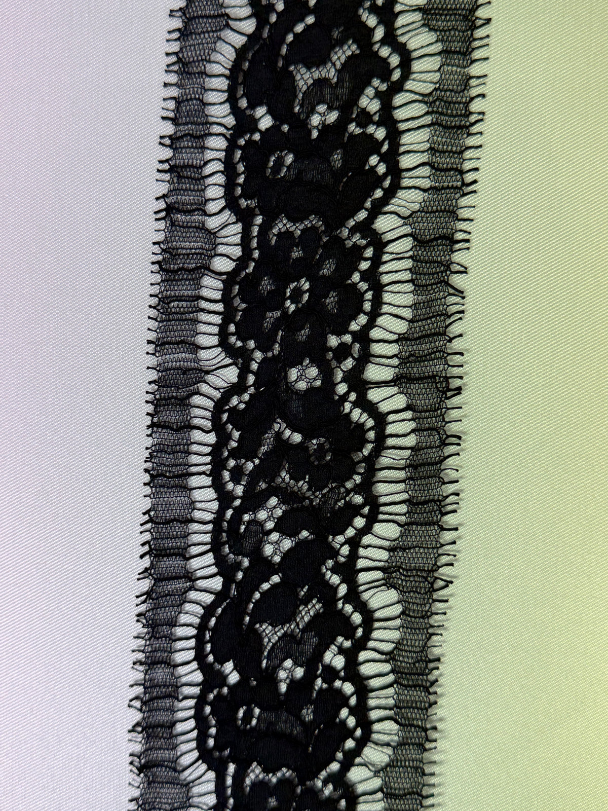 Black French Lace Edging - EE4004