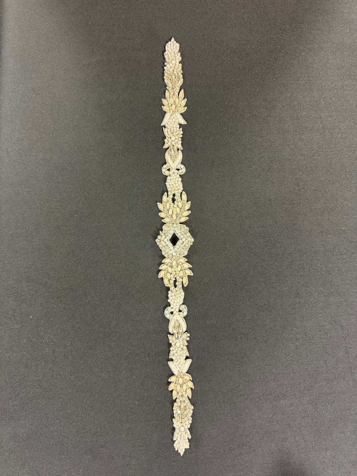 Indian Beaded Motif - MH1018