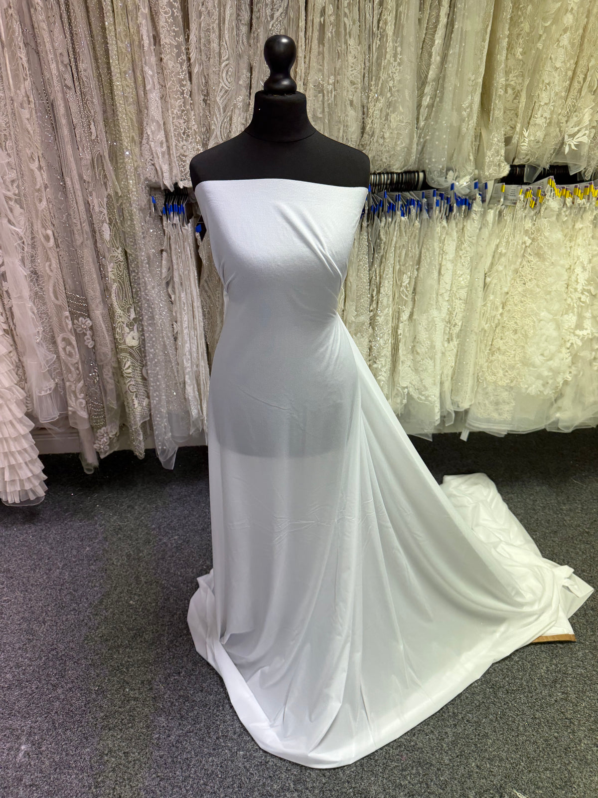 White Iron on Interlining - IN0001