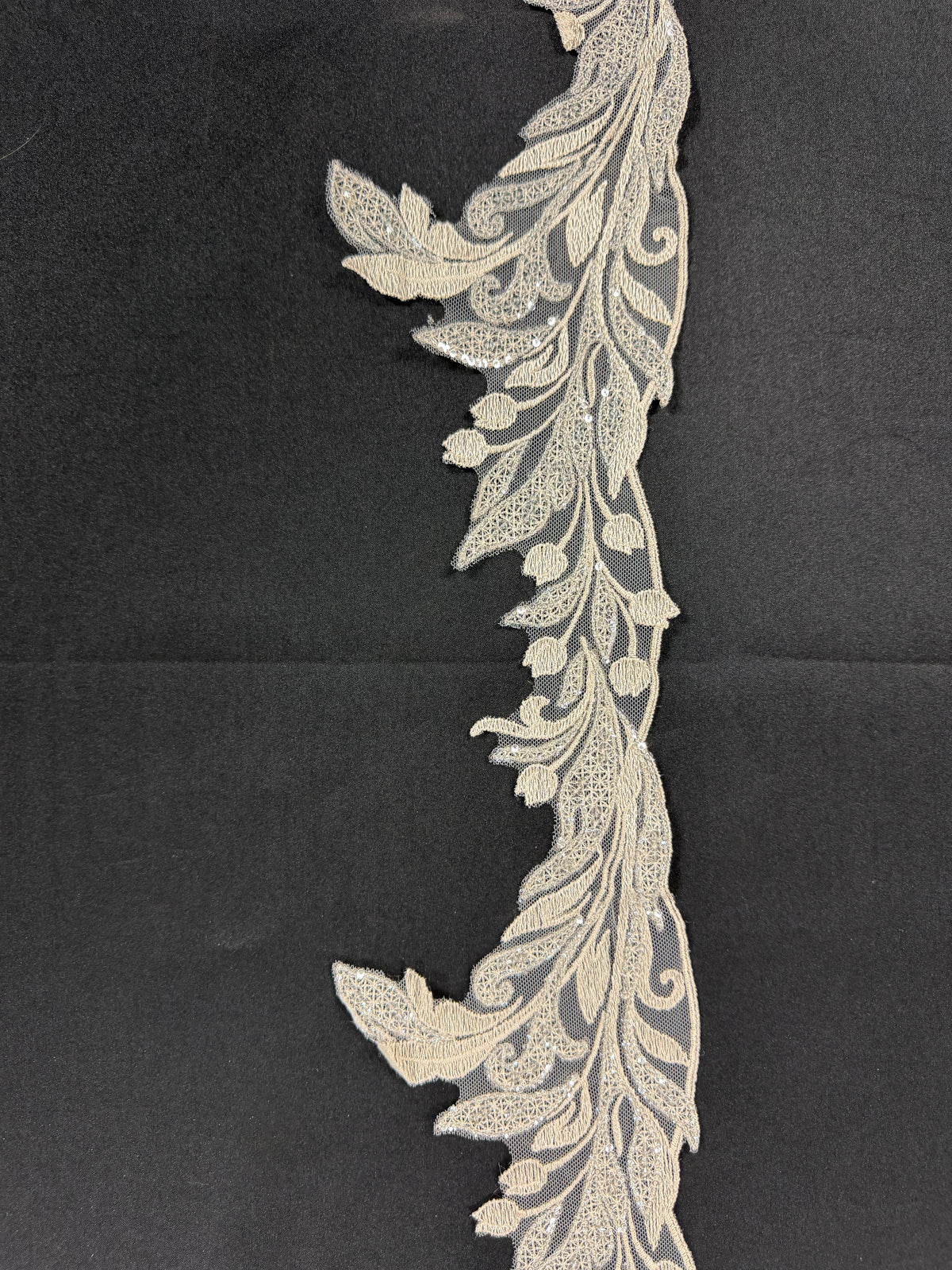 Clay Sequin Lace Trim - EF3004