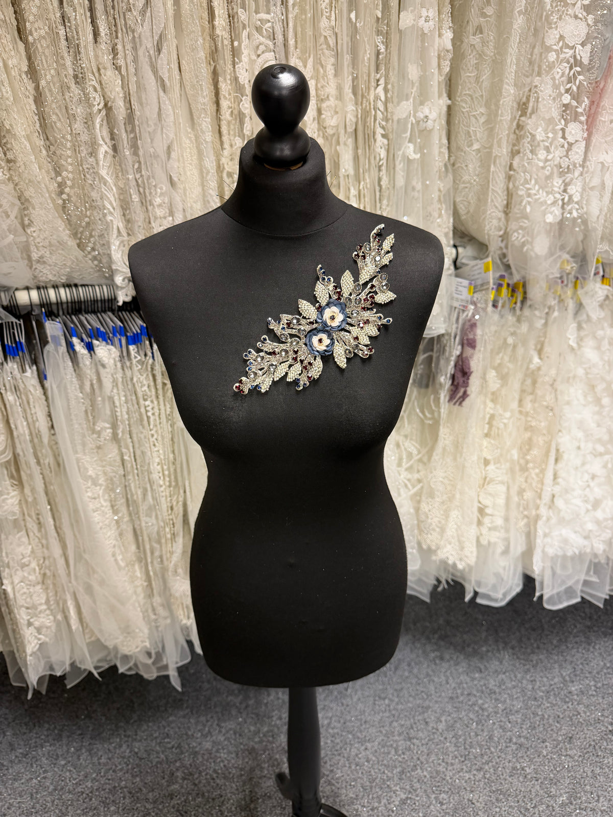 Crystal Motif - MH1011