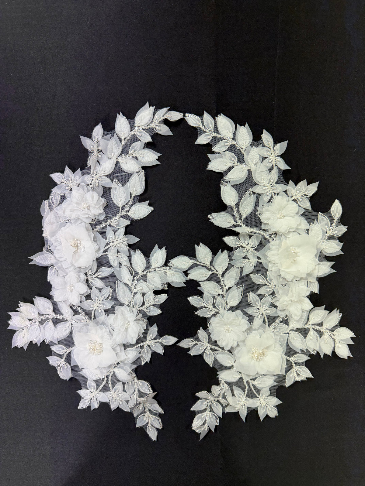 Ivory Lace Appliques - MT4015