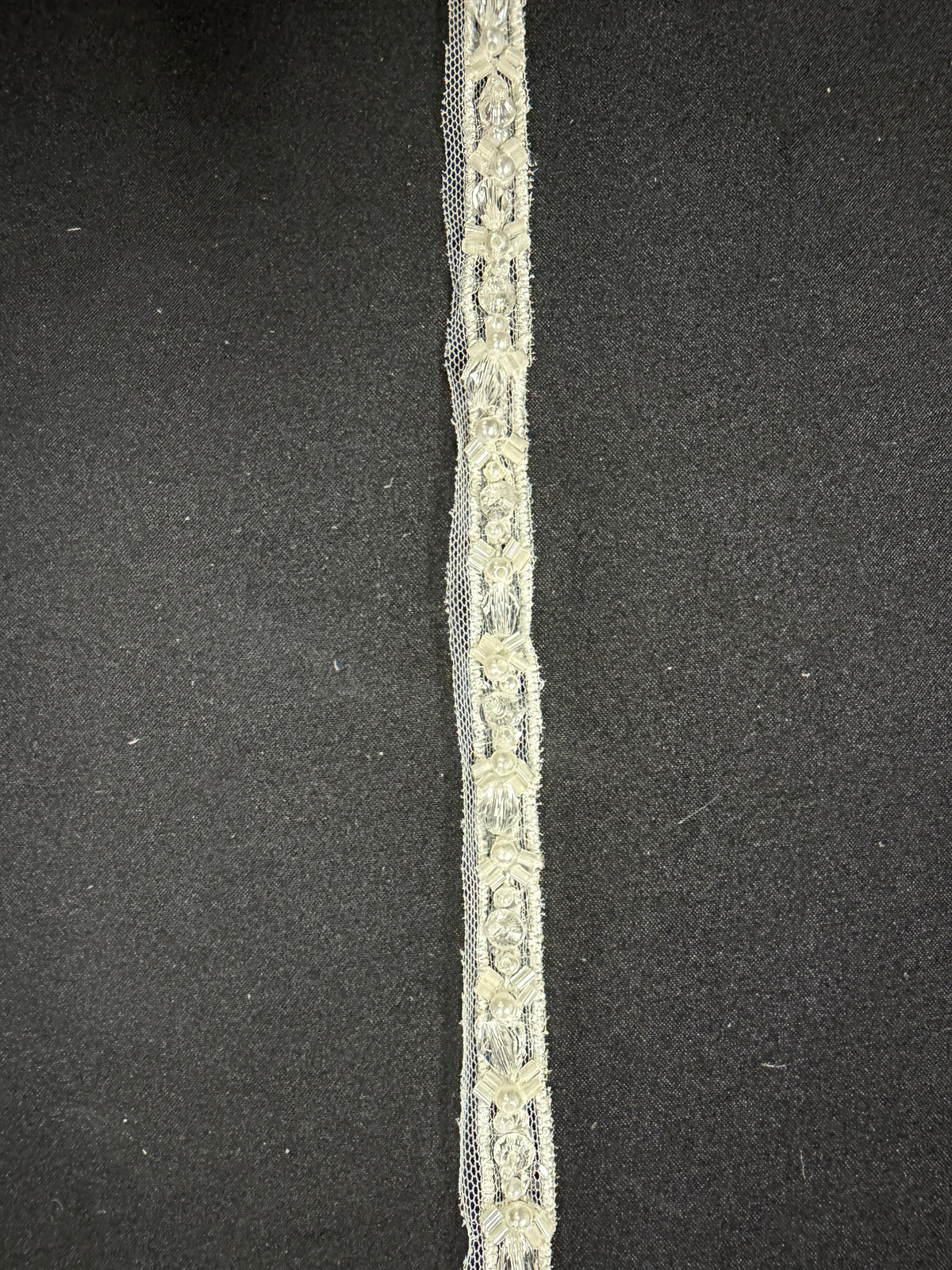 Ivory Beaded Sequin Edging - T956