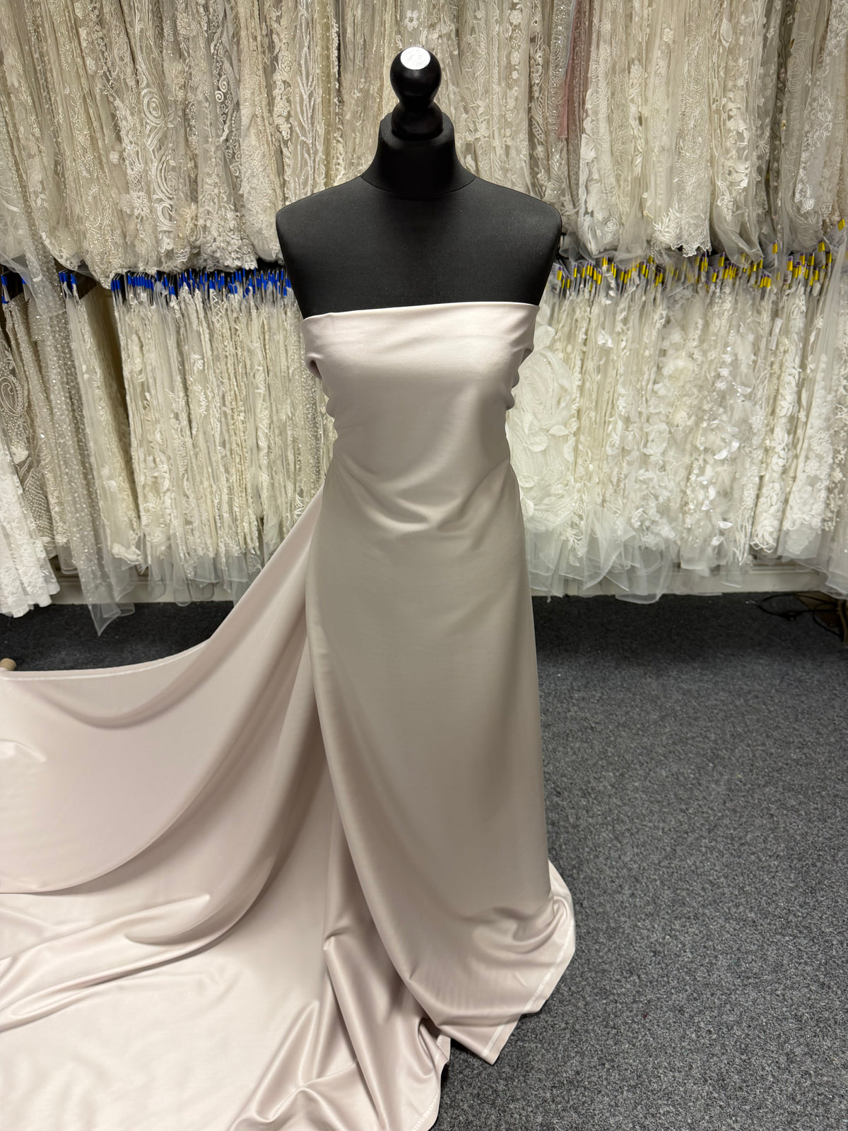 Dusky Pink Stretch Italian Wool Crepe - PH4002
