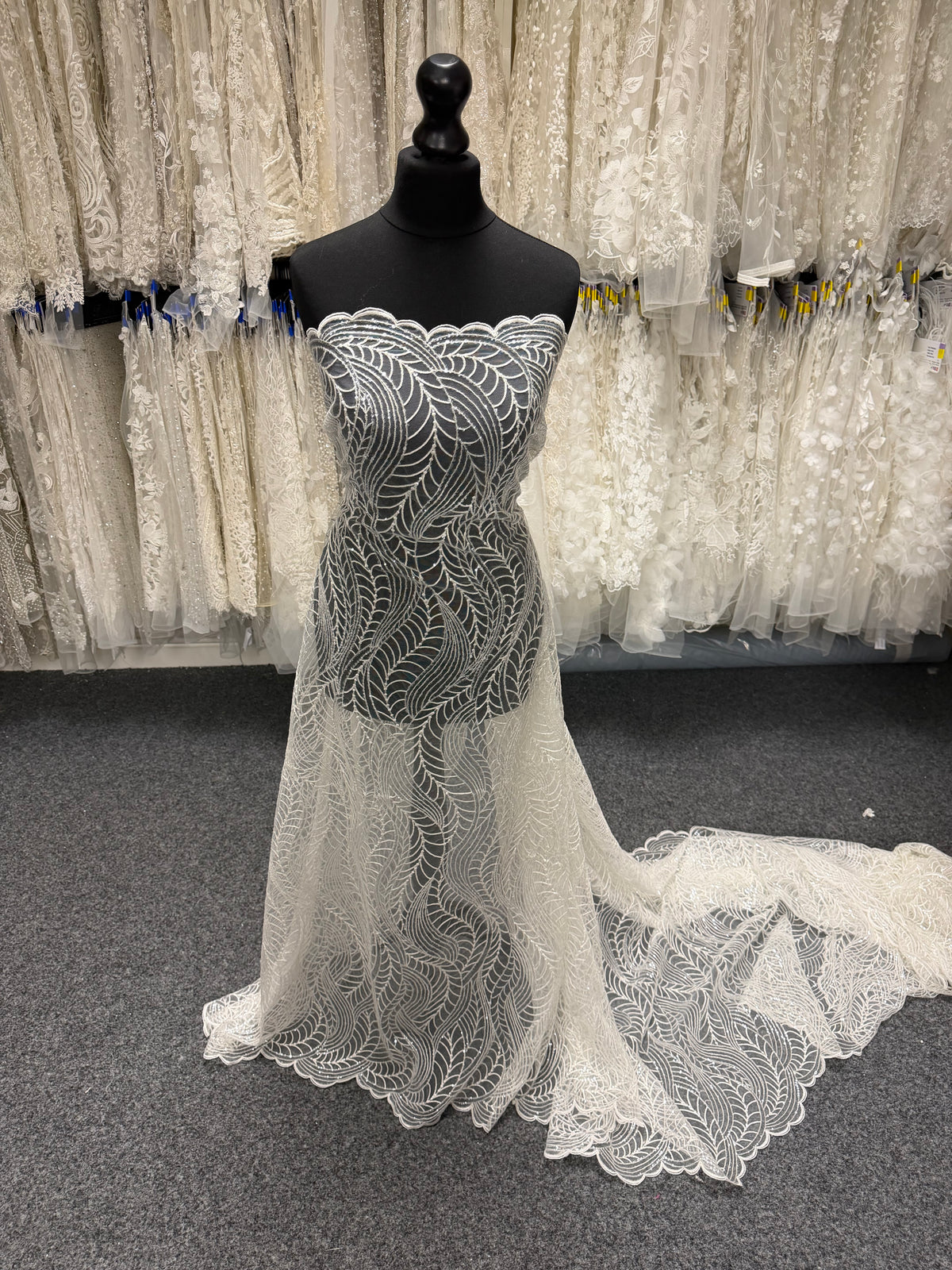 Ivory Sequin Bridal Lace - EB3033