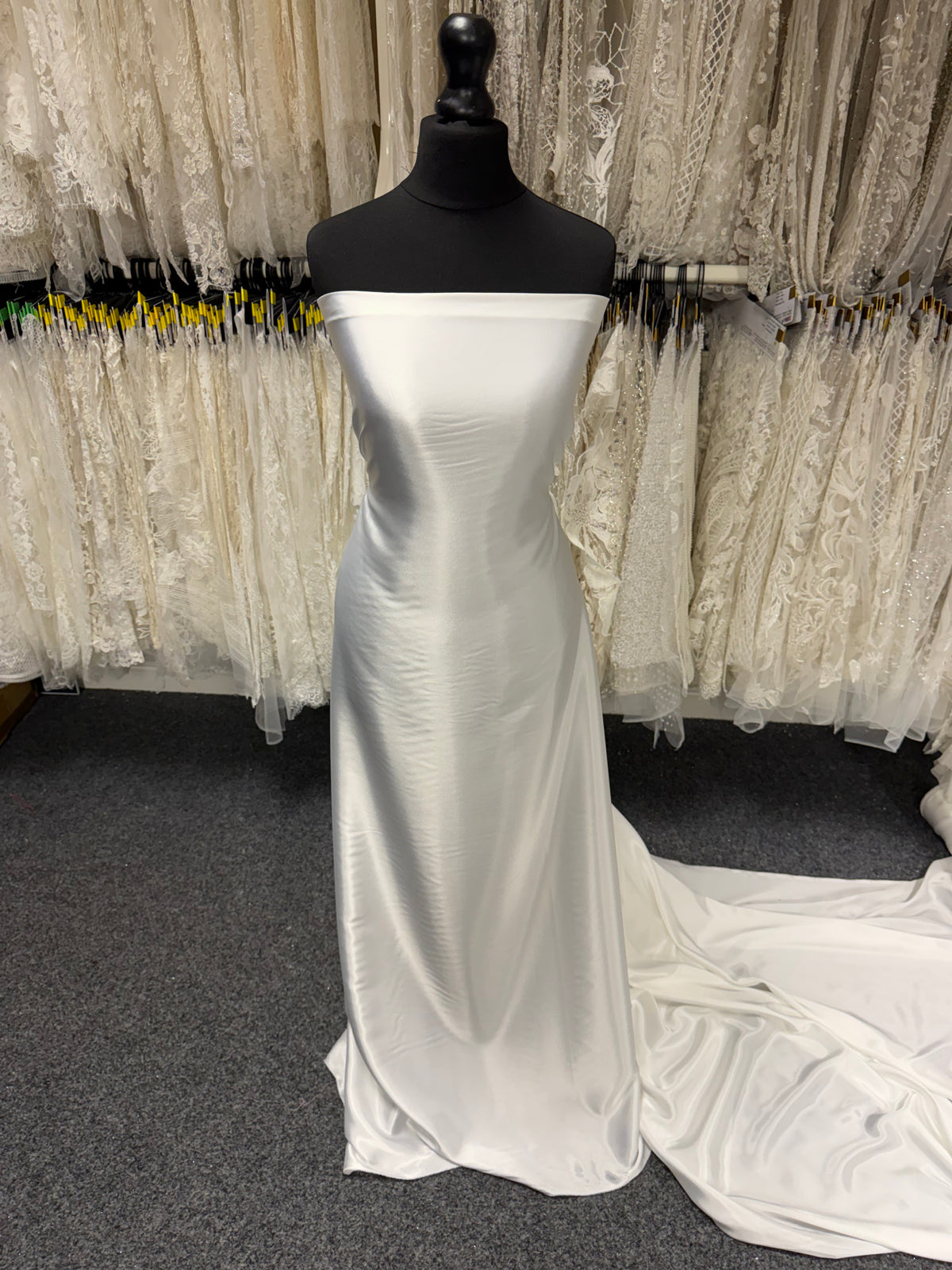 Pale Ivory Stretch Satin - PB1006
