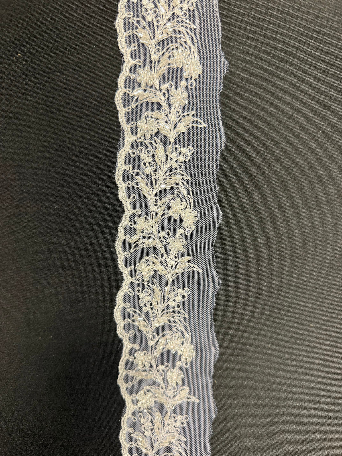 Ivory Beaded Lace Trim - T84