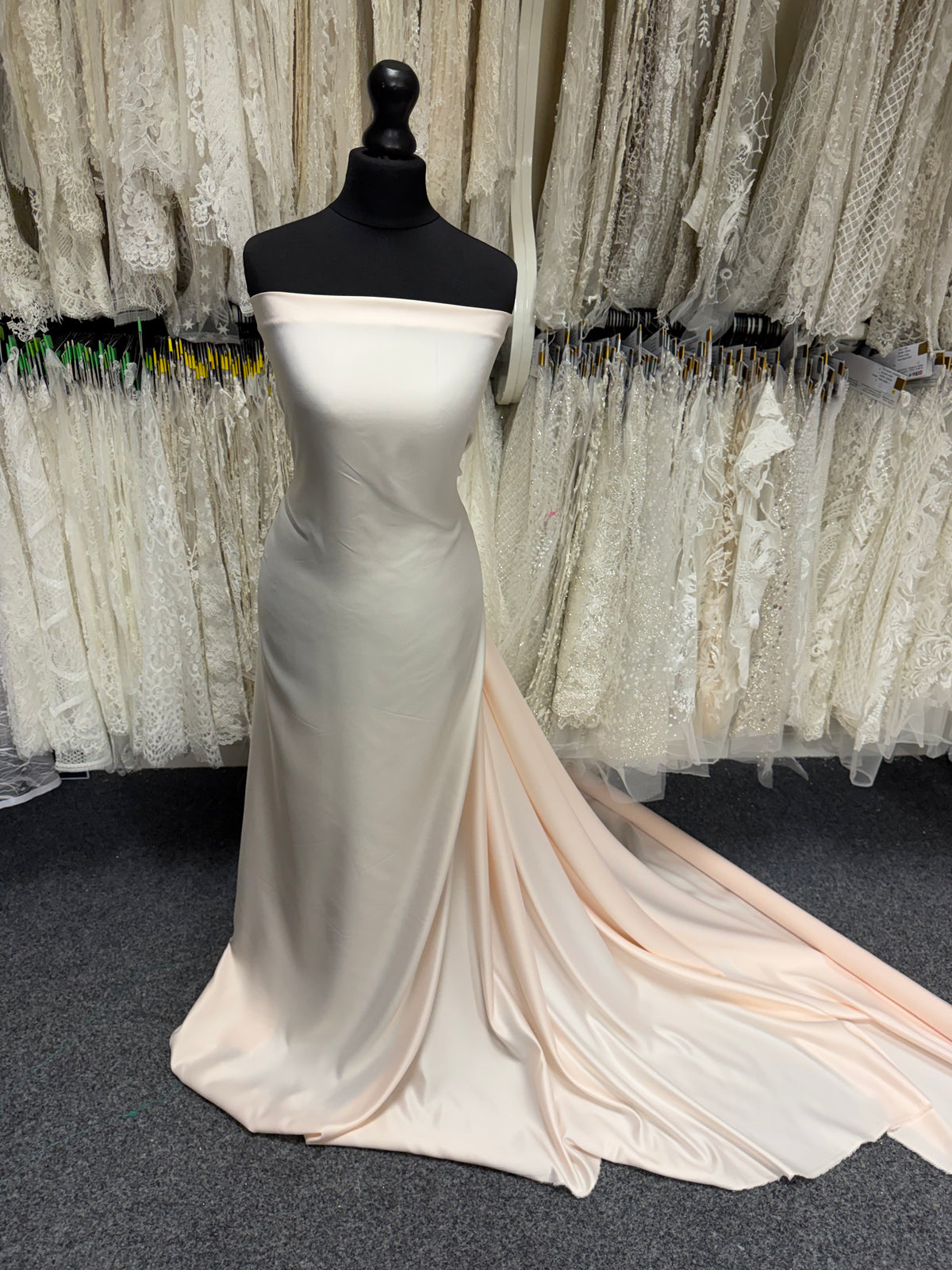 Nude Polyester Satin - Majestic