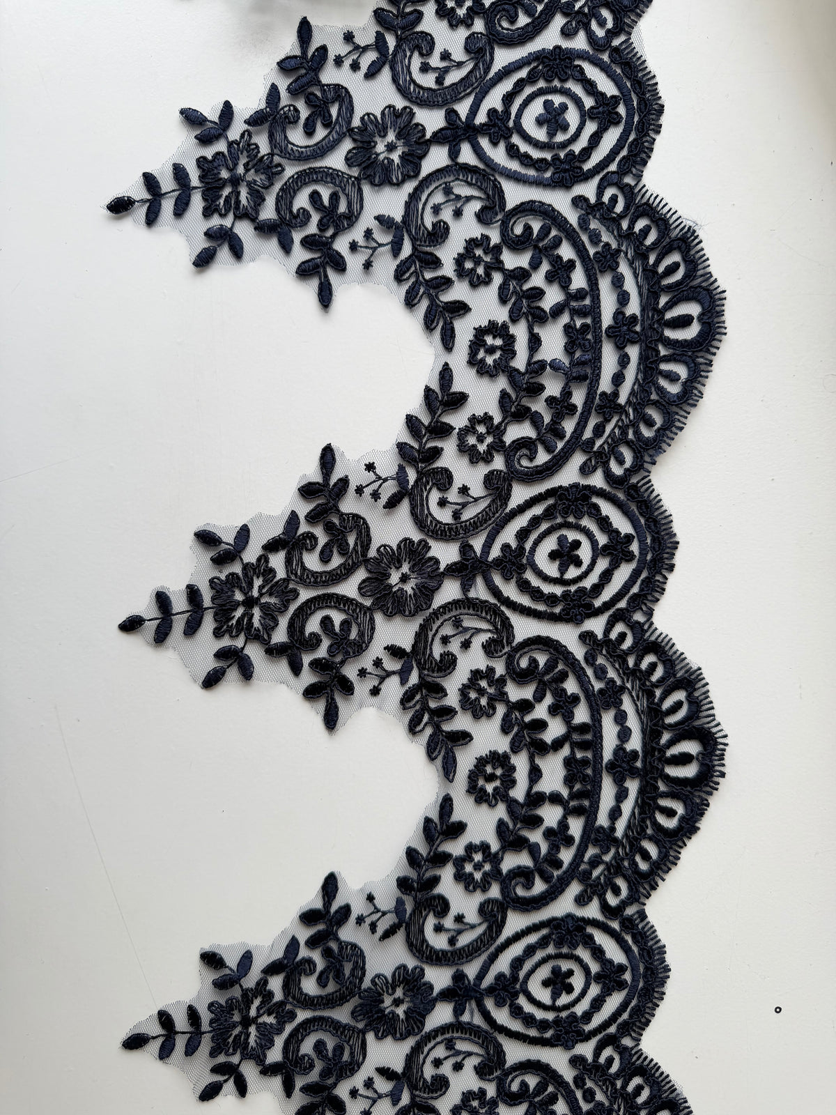 Navy Corded Lace Trim - T623