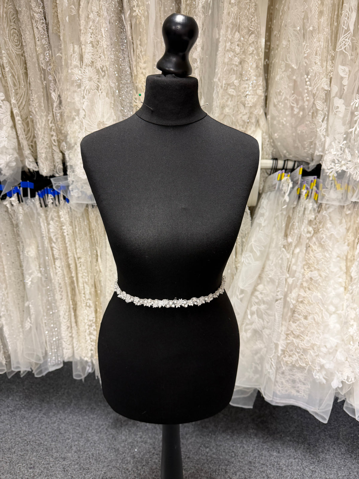 Ivory Beaded 3D Lace Trim - T883