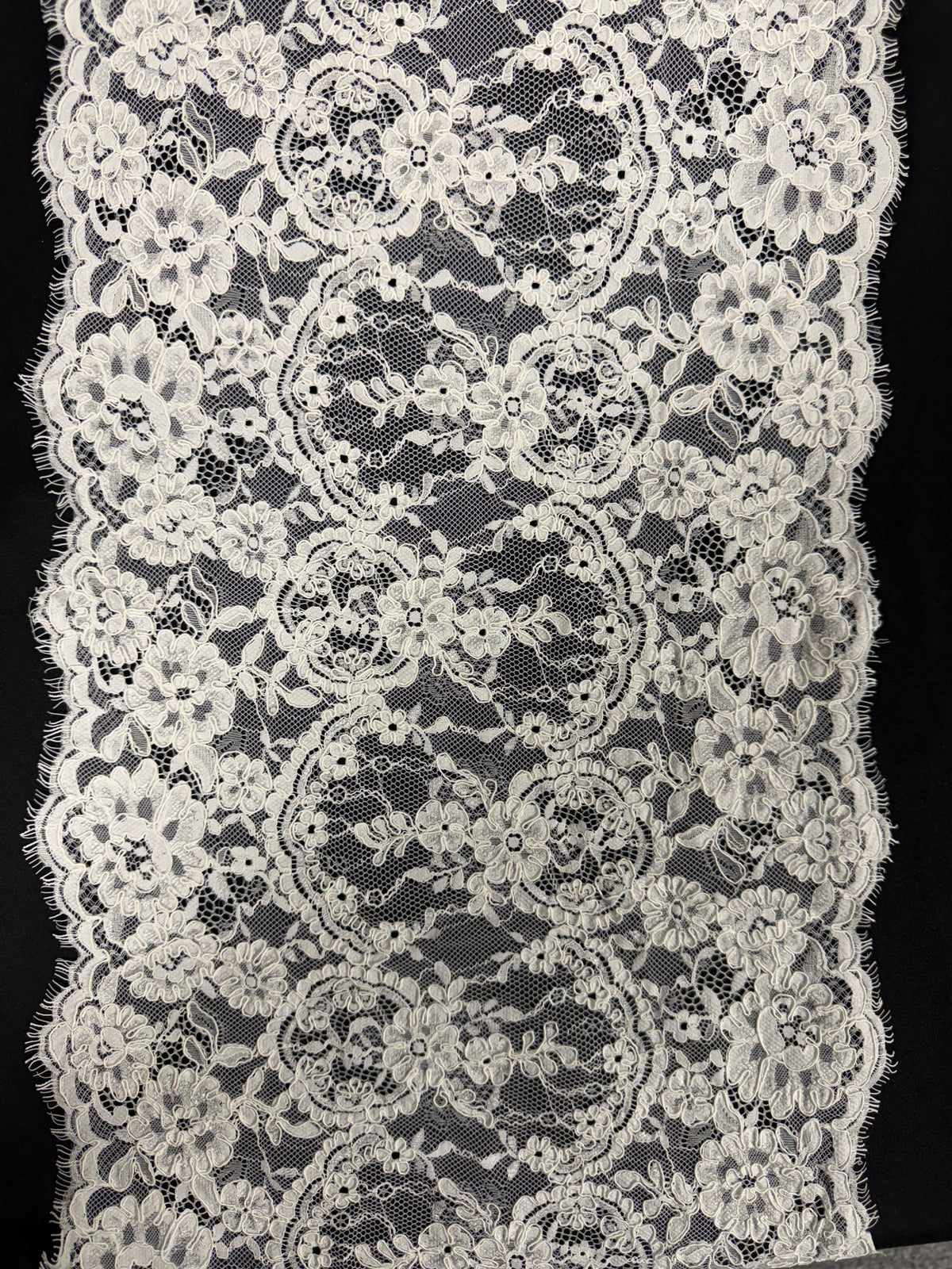 Pale Ivory Corded Lace Trim - Eloise