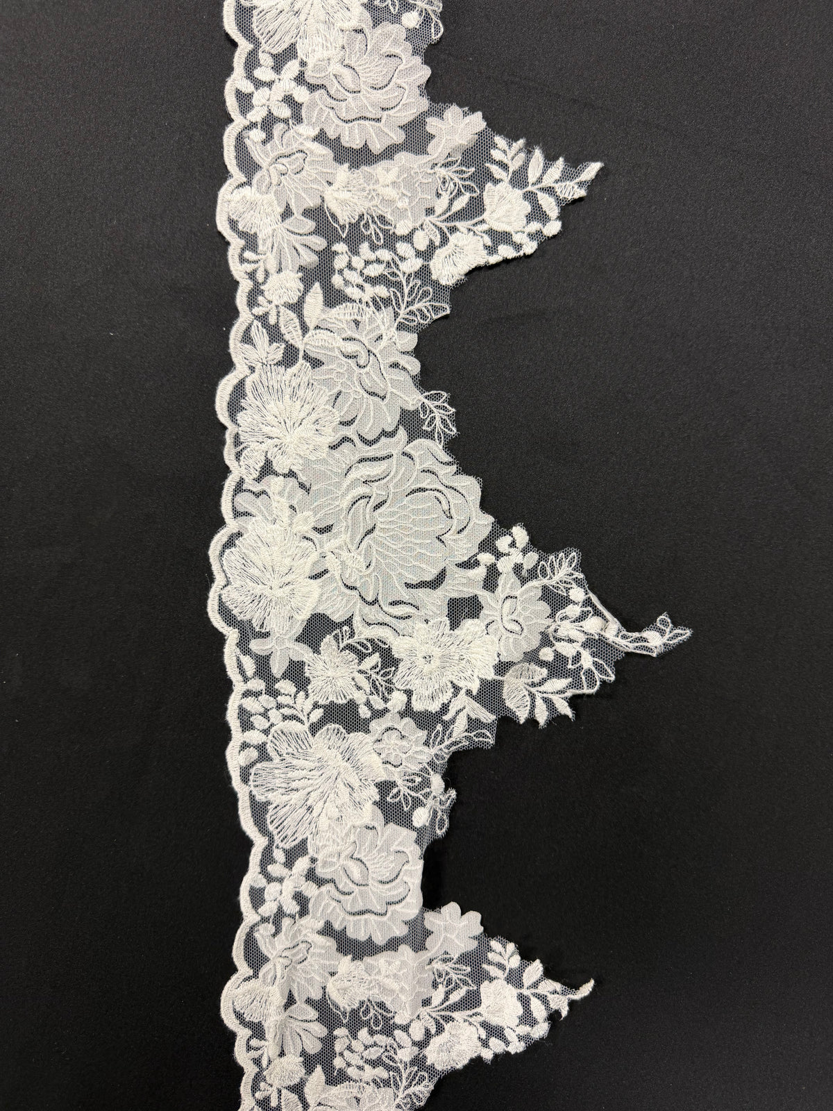 Ivory Laser Lace Trim - T933