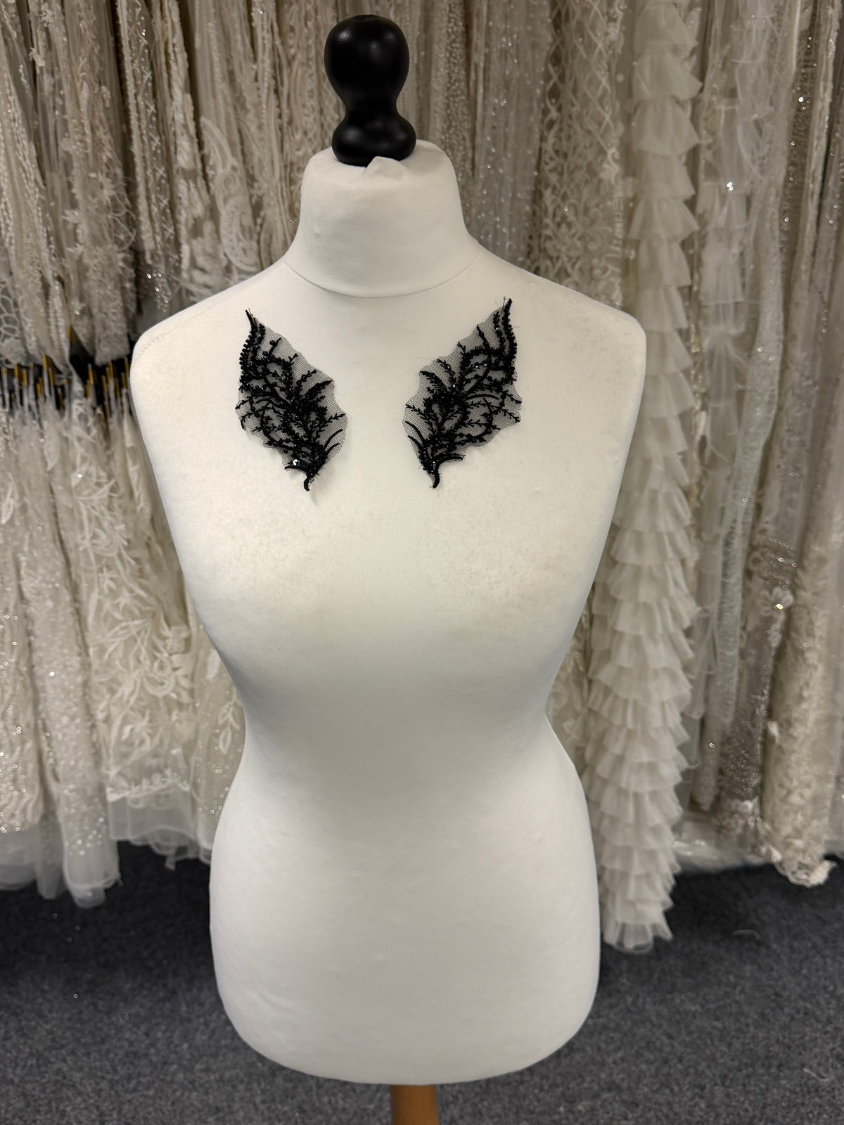 Black Beaded Lace Appliques - MT4012