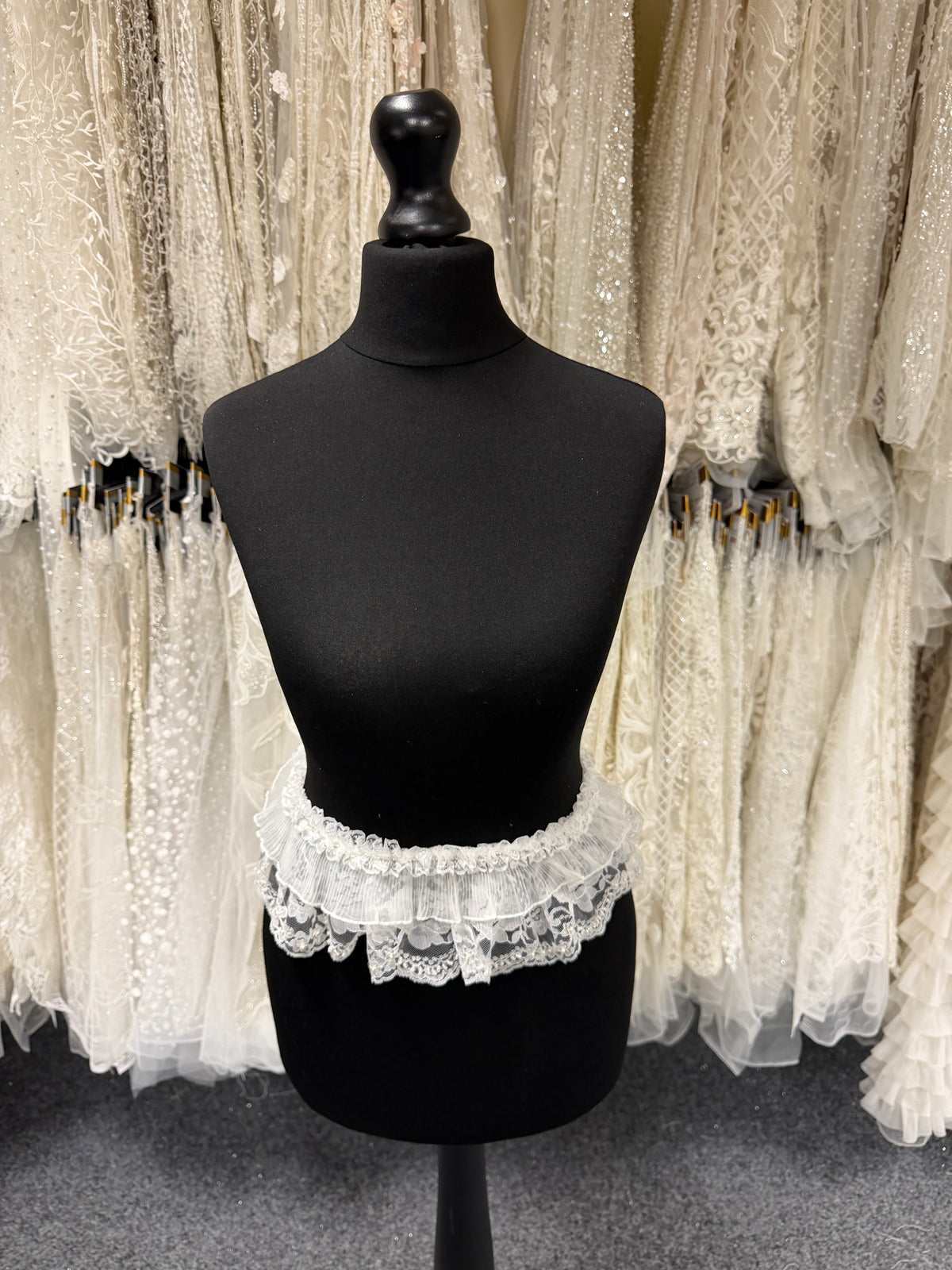 Ivory Beaded Sequin Pleated Edging - T206