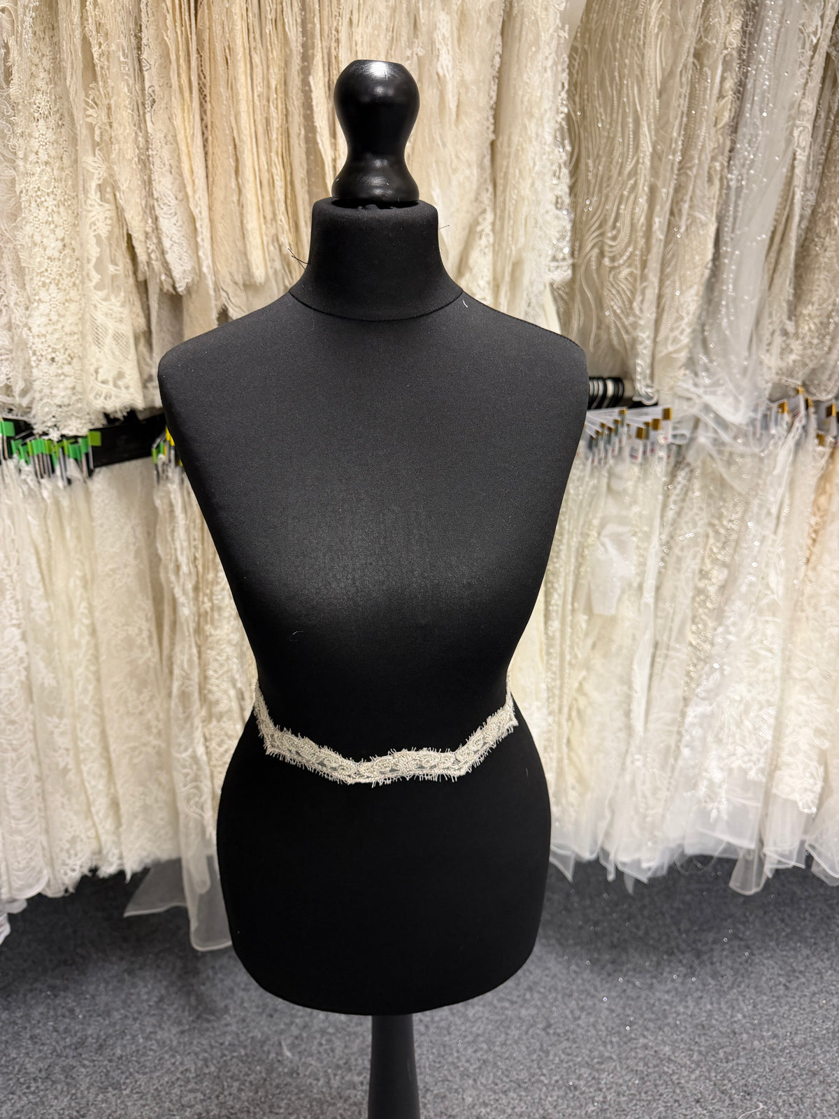 Ivory/Crystal Heavy Beaded Crystal Edging - T174