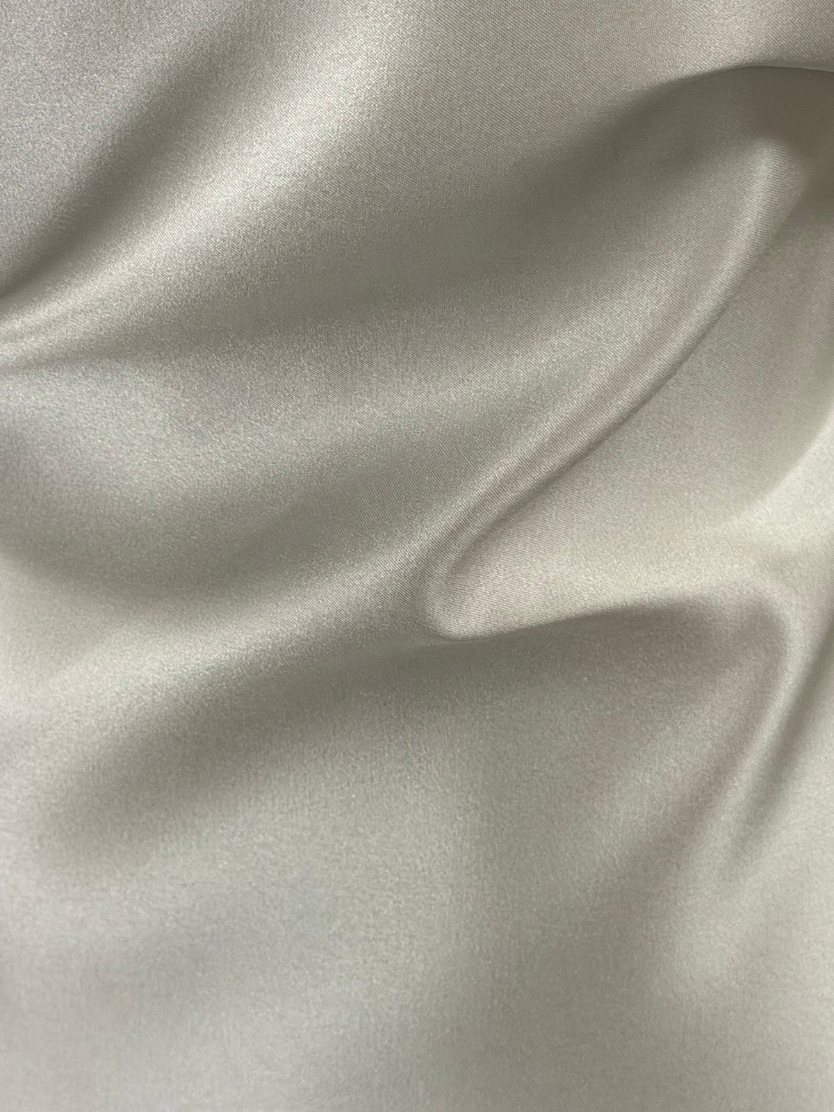 Ivory 2 Tone Satin - P84