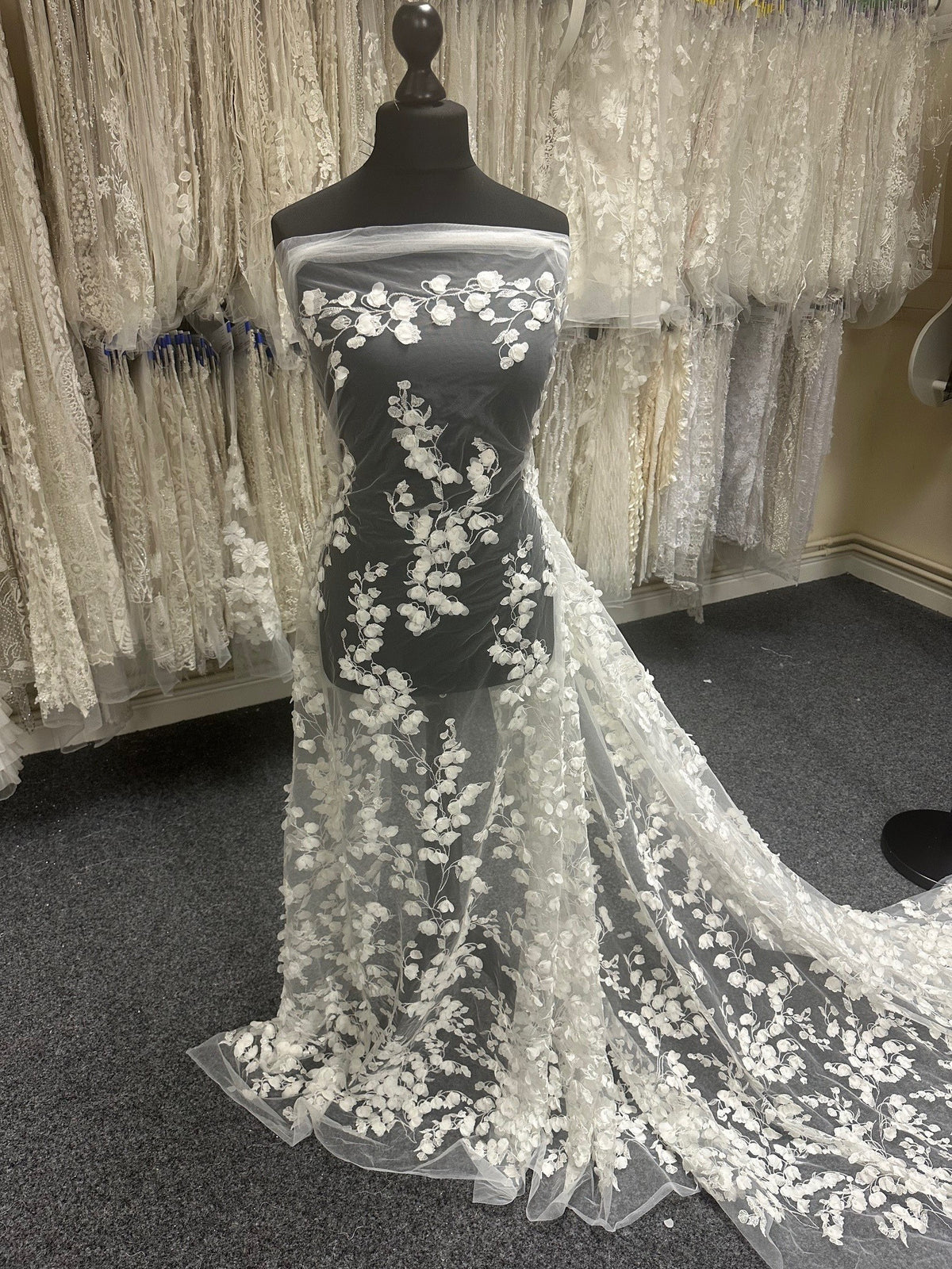 Ivory 3D Bridal Lace - Quincy