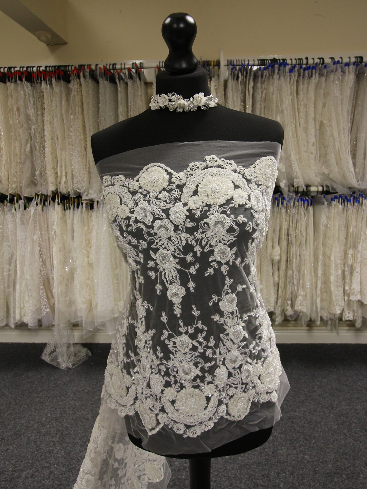 Ivory Beaded Lace - Salvadora