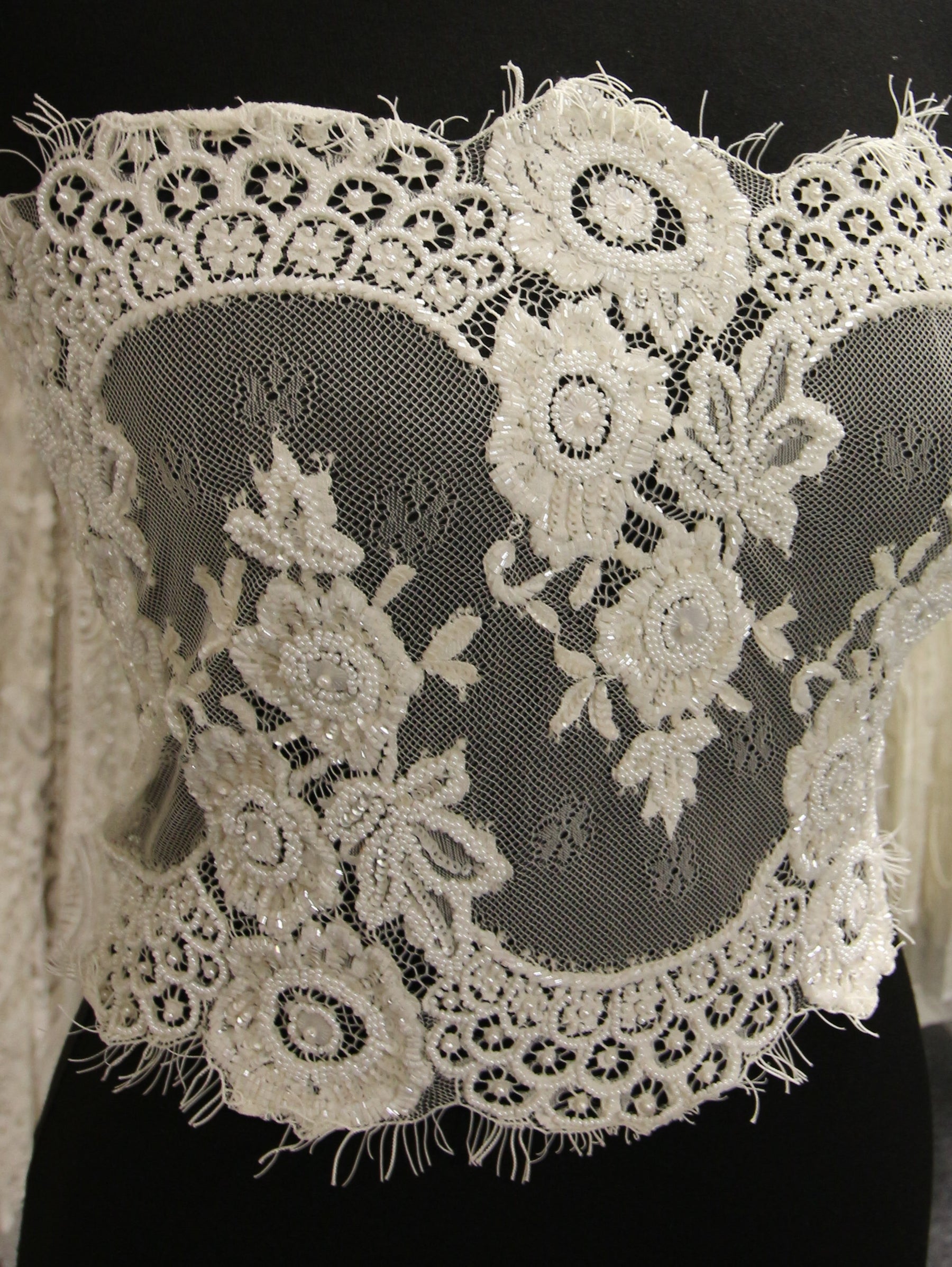 Ivory Beaded Lace Trim - Henna