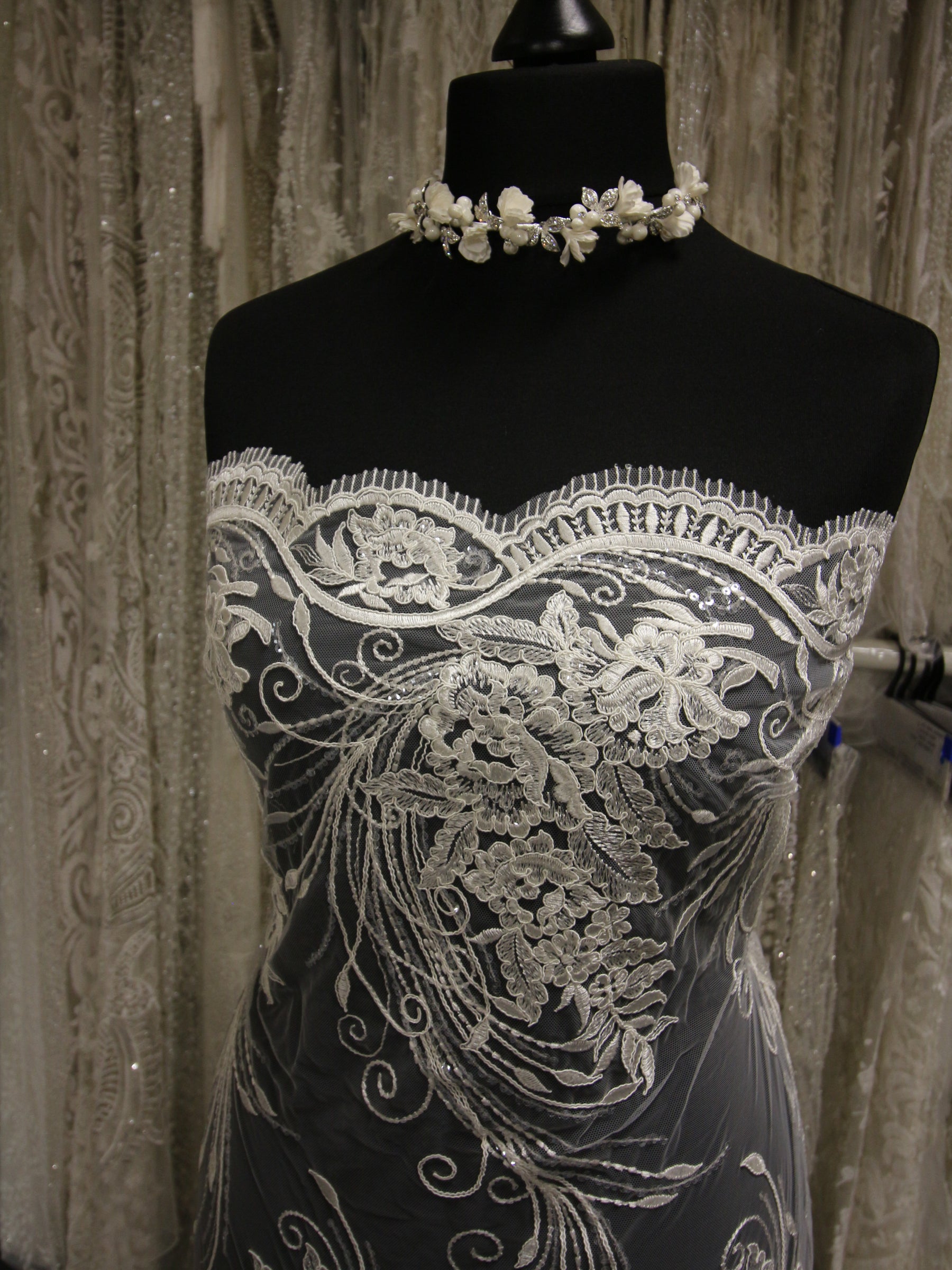 Ivory Corded Lace - Allegra