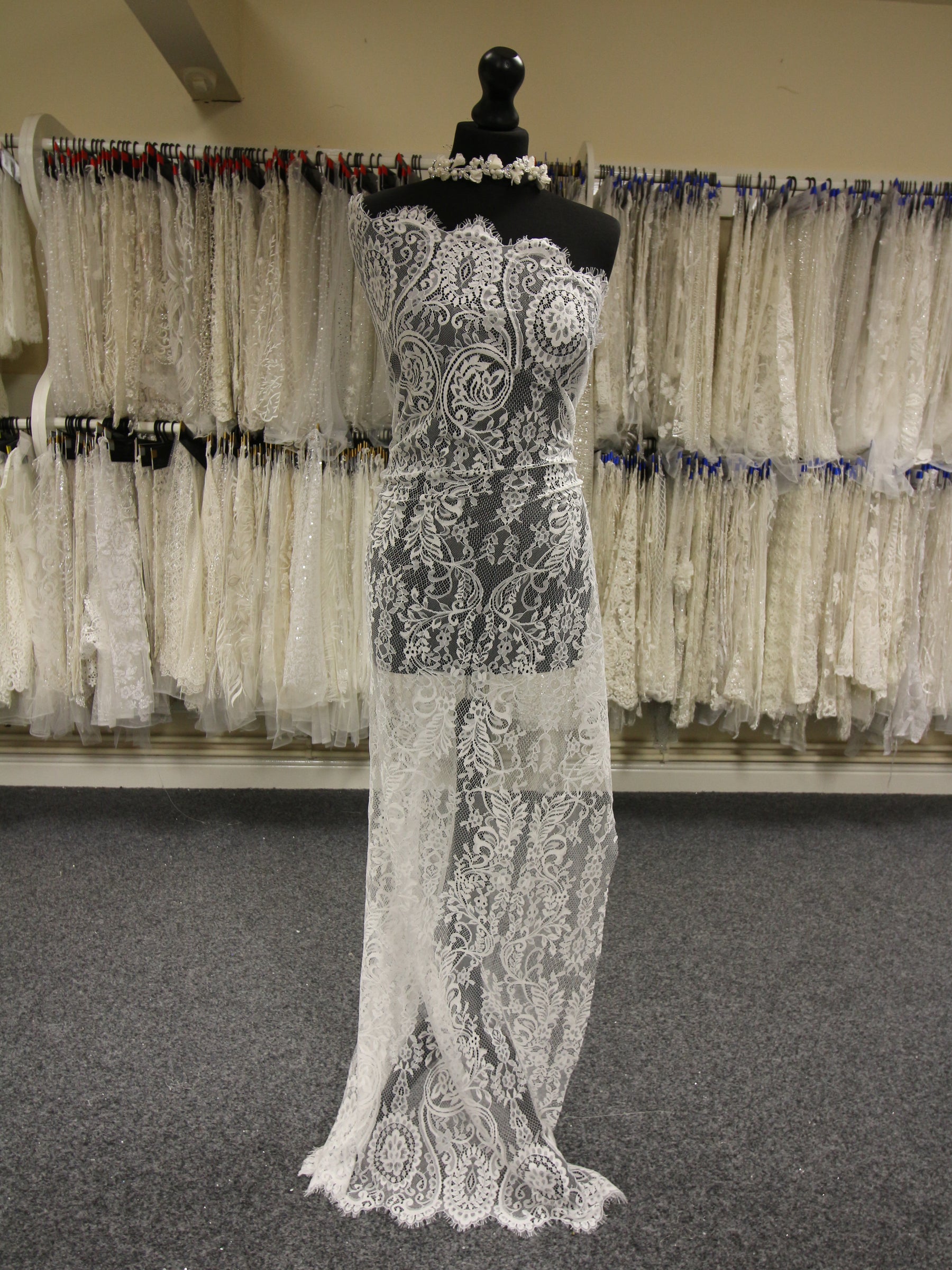 Ivory Lightweight Lace - Billie