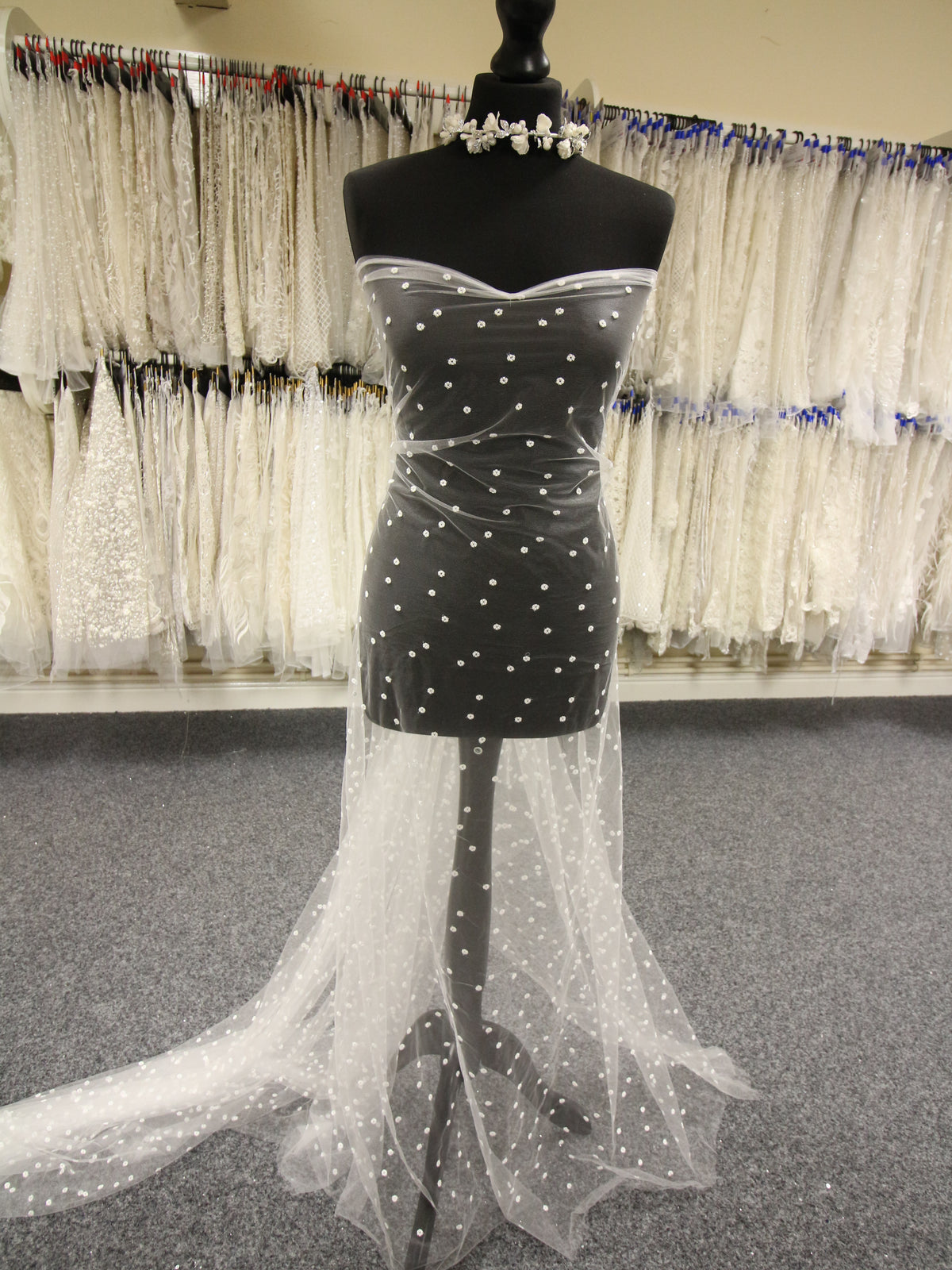 Ivory Embroidery Lace – Malou