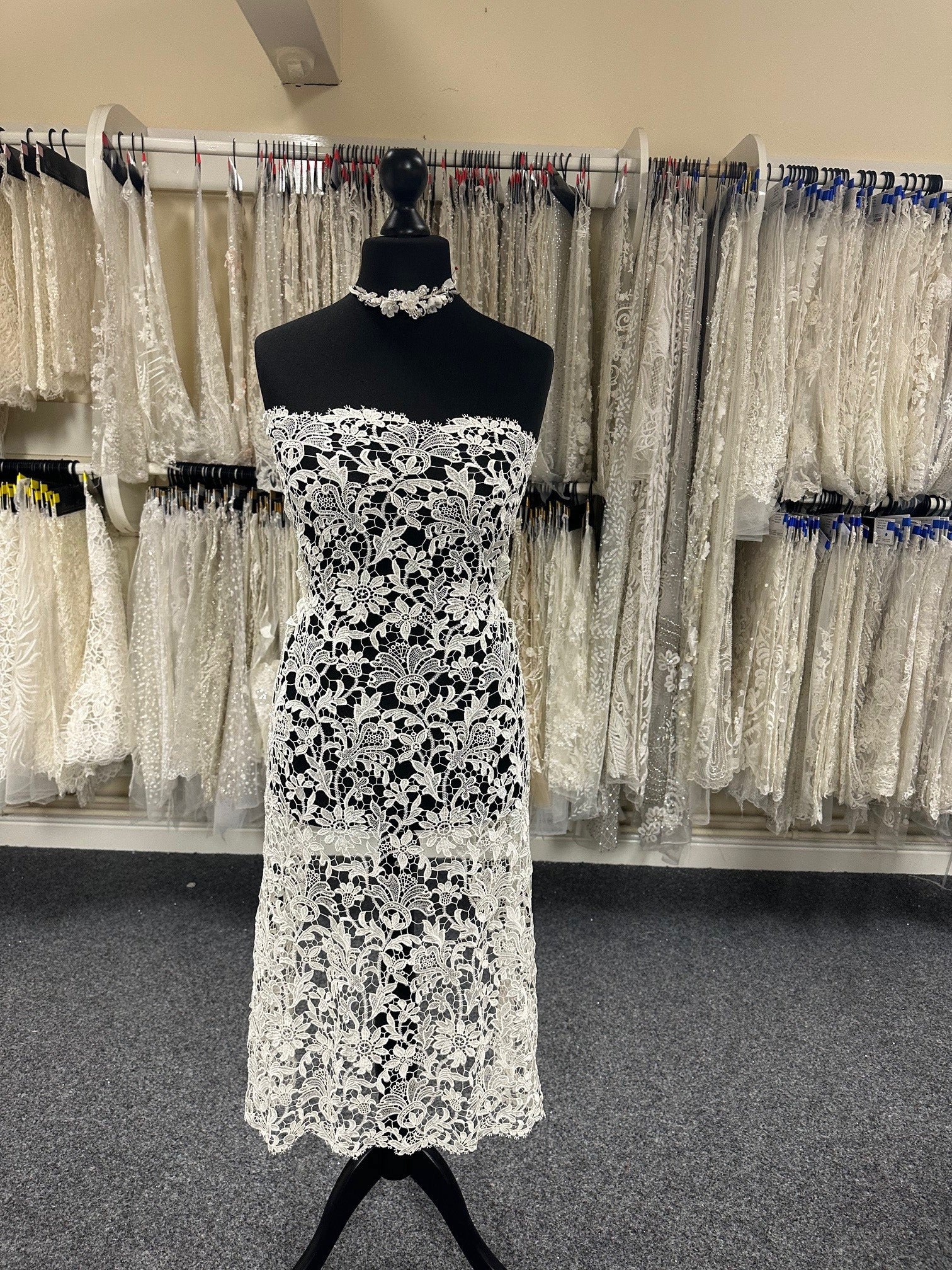 adelyn rae jade strapless lace dress adelyn rae jade strapless lace dress
