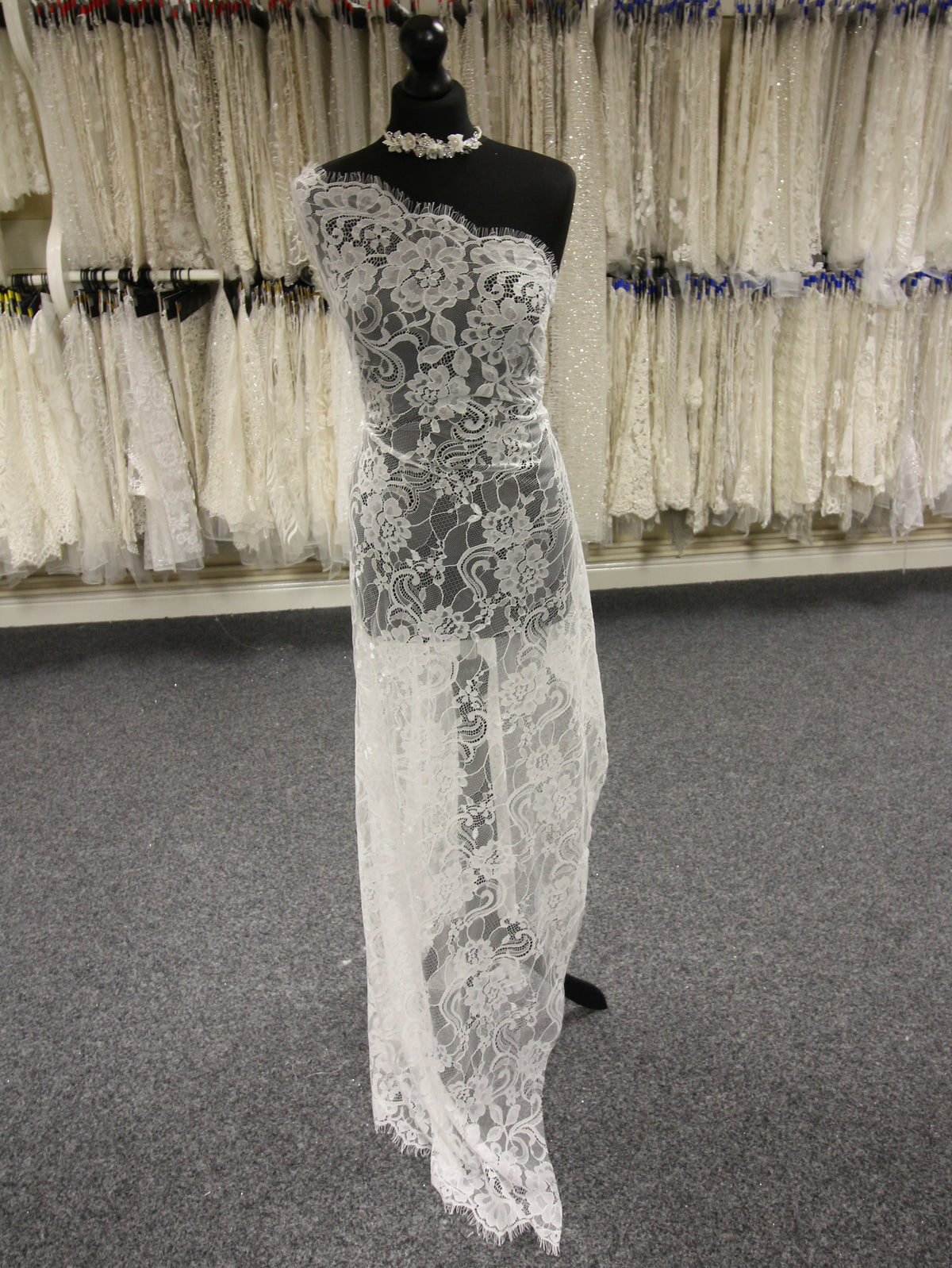 Ivory Lightweight Lace - Remi