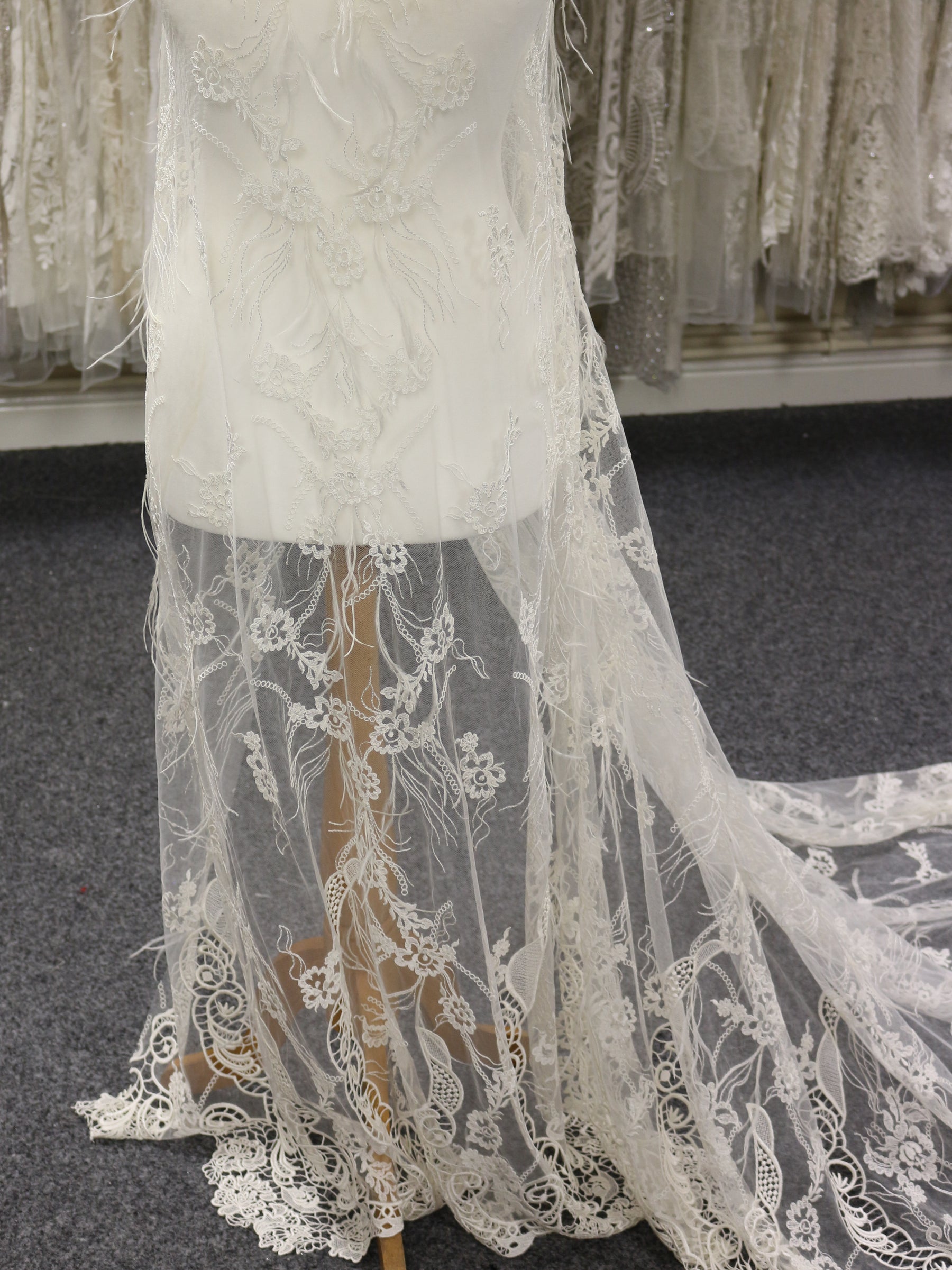 Ivory Embroidered Lace - Jessamine